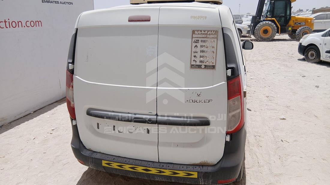 2020 Renault Dokker — Rear View — Photo 6