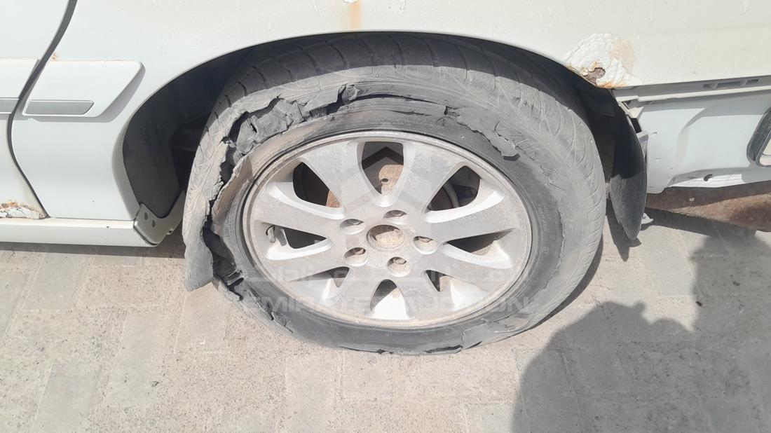 2004 Chevrolet Caprice — Rear Left Tyre — Photo 27