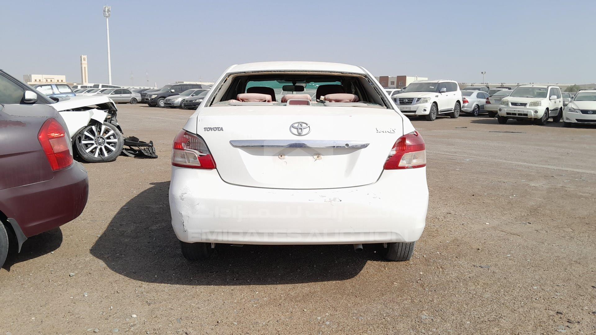 2010 TOYOTA YARIS VIN: JTDBW9233A1186325
