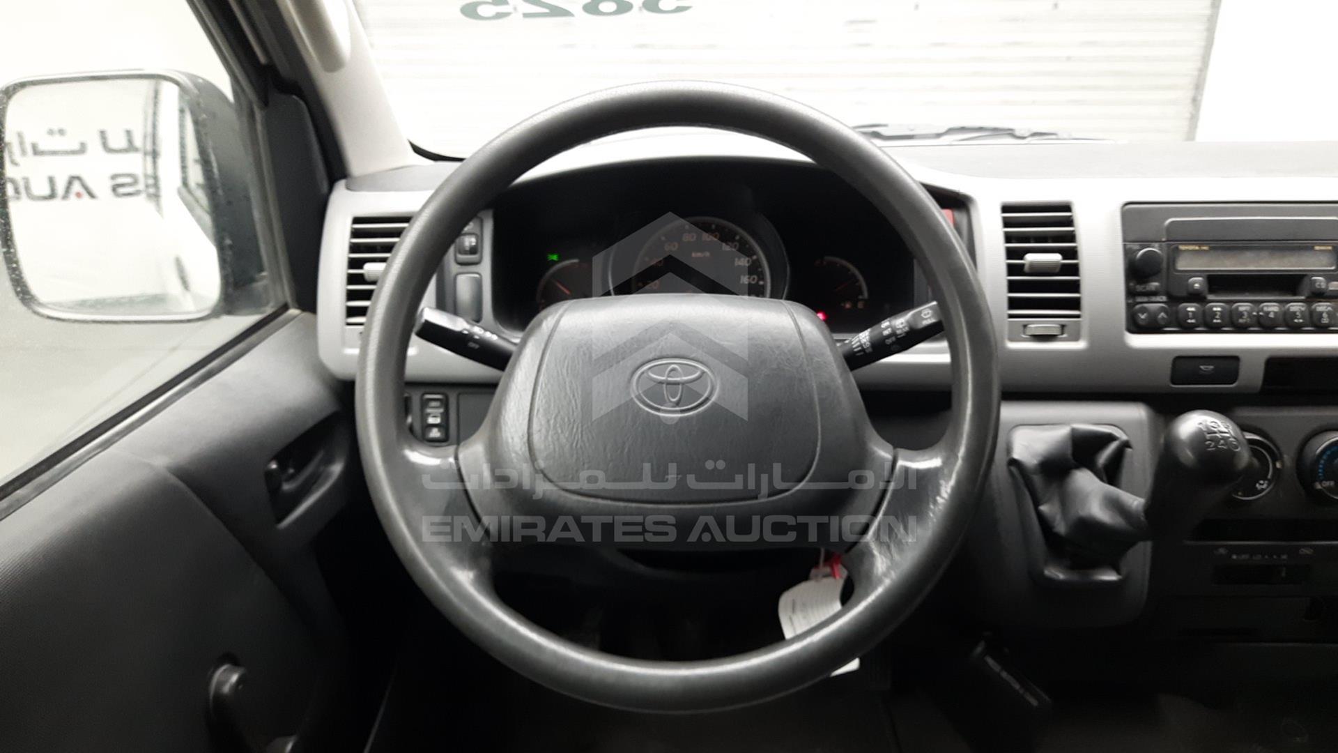 2007 TOYOTA HIACE VIN: JTGJX02P575007598