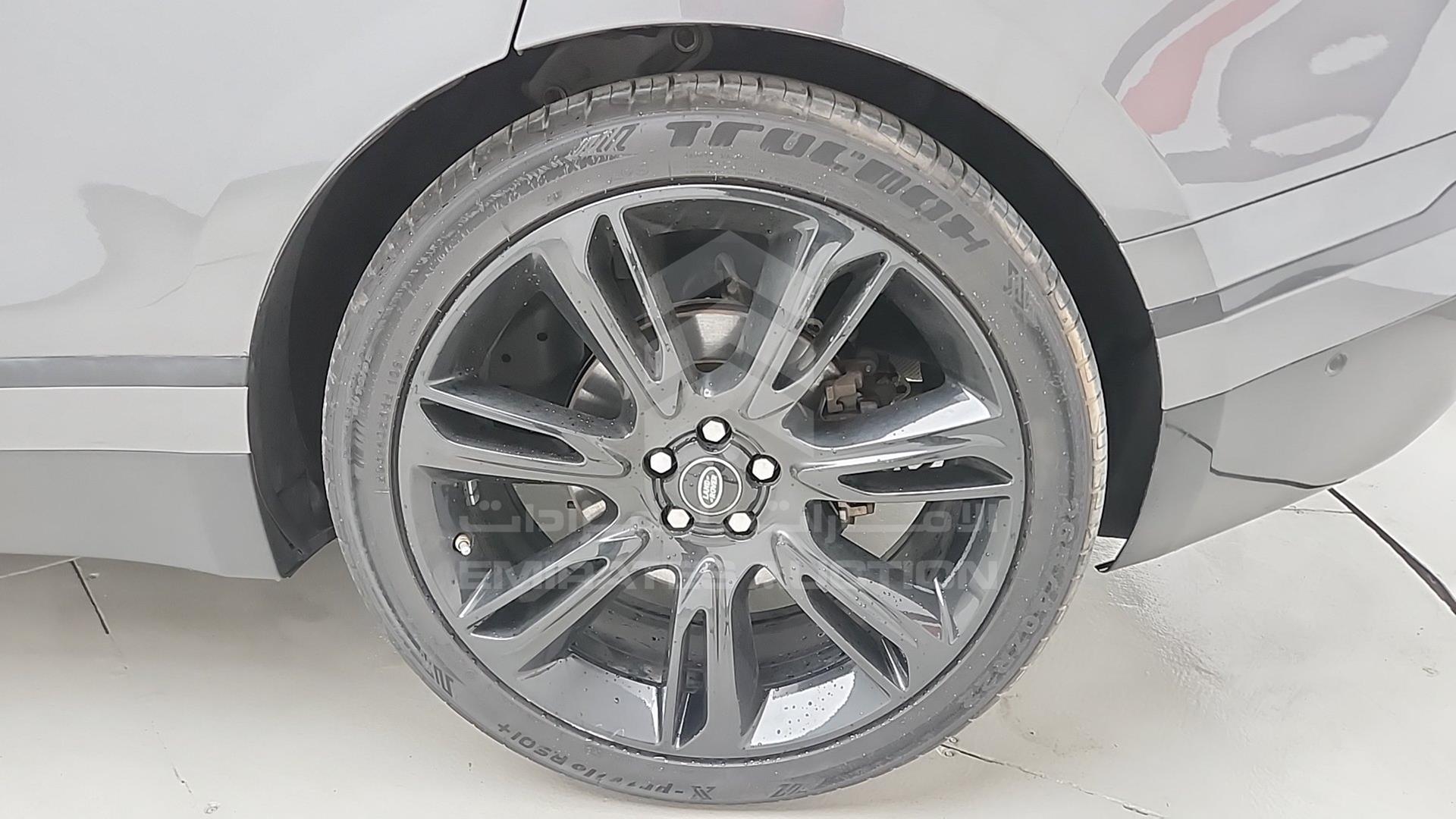 2018 RANGE ROVER --- VIN: SALYB2RV8JA716141