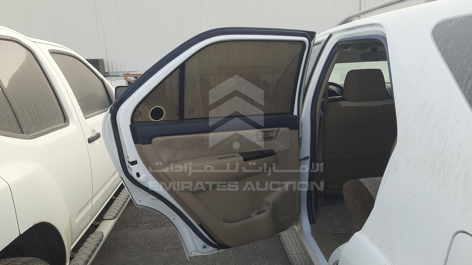 2014 TOYOTA FORTUNER VIN: MHFYU59G4E7034658