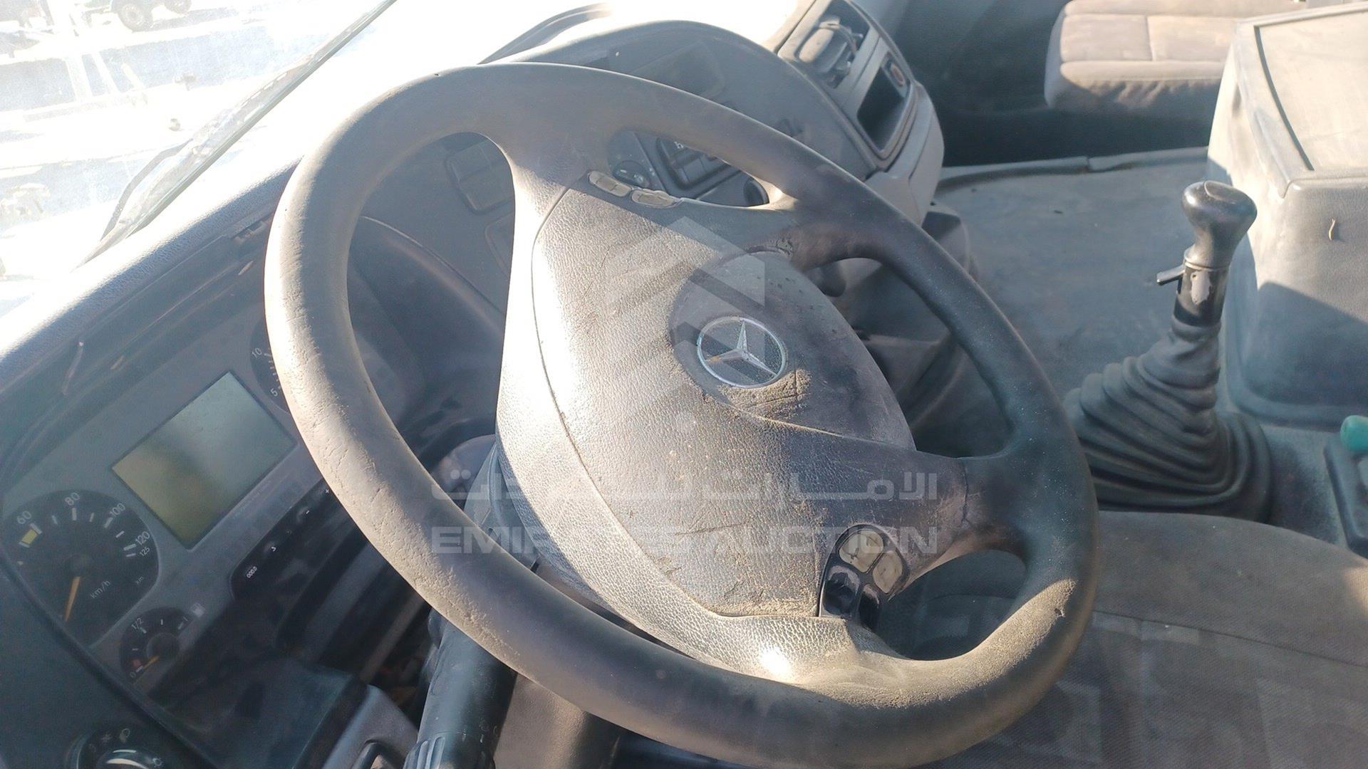 2008 MERCEDES --- VIN: WDA9HDAB68L293553