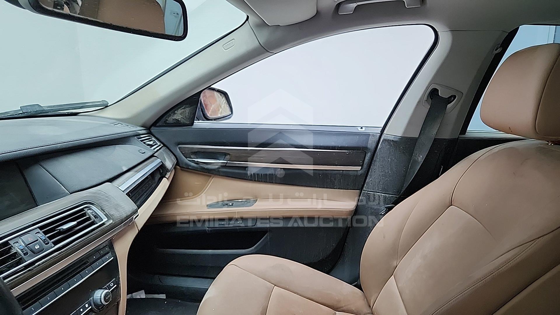 2011 BMW 740 LI VIN: WBAKB2109BC676829