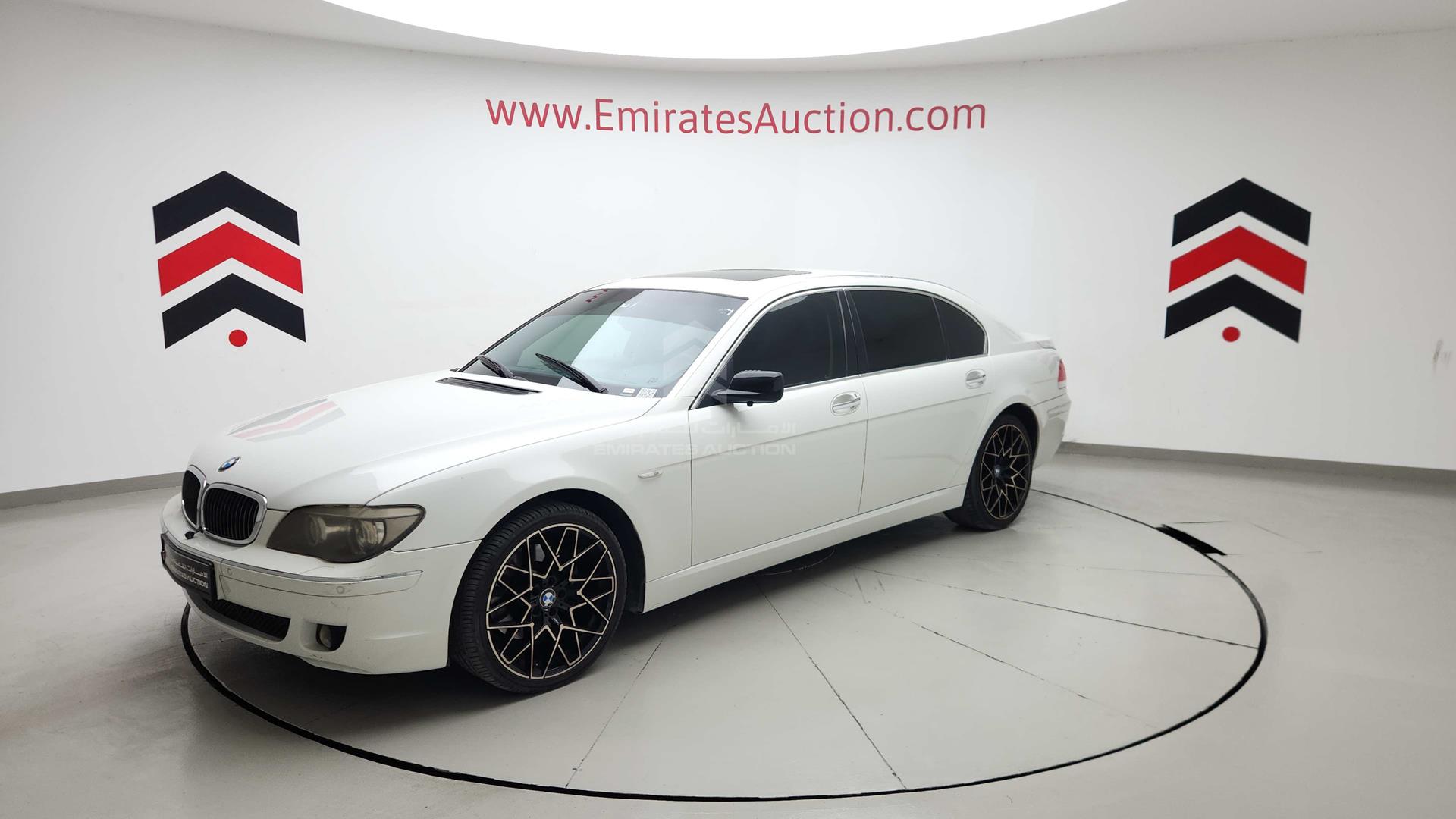 2007 BMW 740 IL VIN: WBAHN61087DT53639