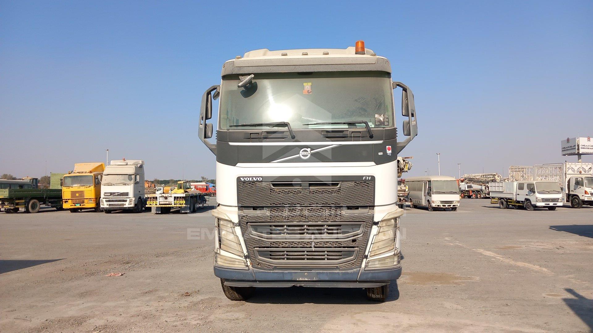 2014 VOLVO FH VIN: YV2RS02D8EA767491