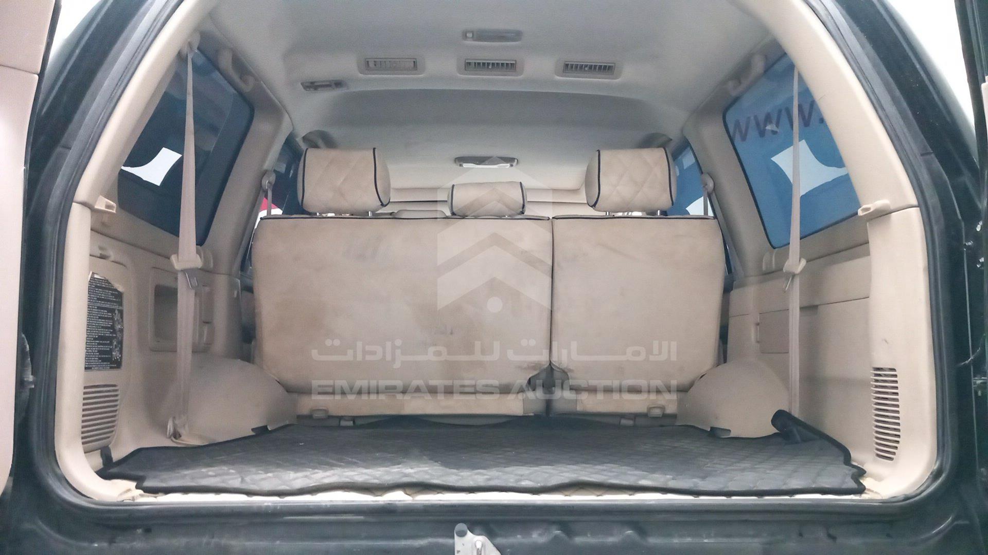 2006 TOYOTA LAND CRUISER VIN: JTEHJ09JX65145680