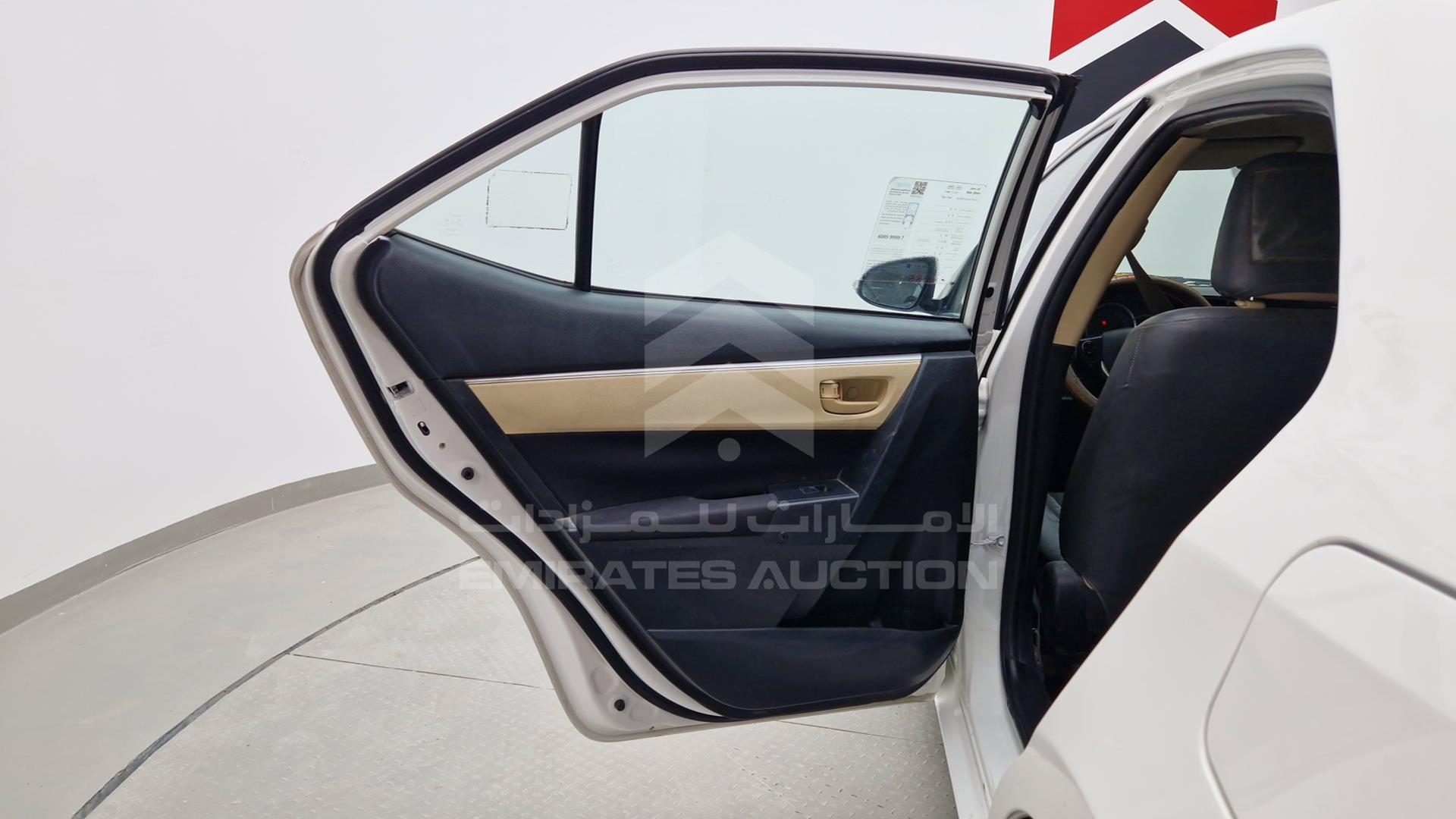 2018 TOYOTA COROLLA VIN: RKLBB9HE7J5213722
