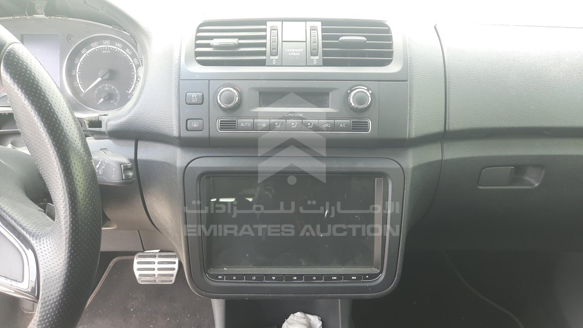 2014 SKODA FABIA VIN: TMBEP2NC8E3990109