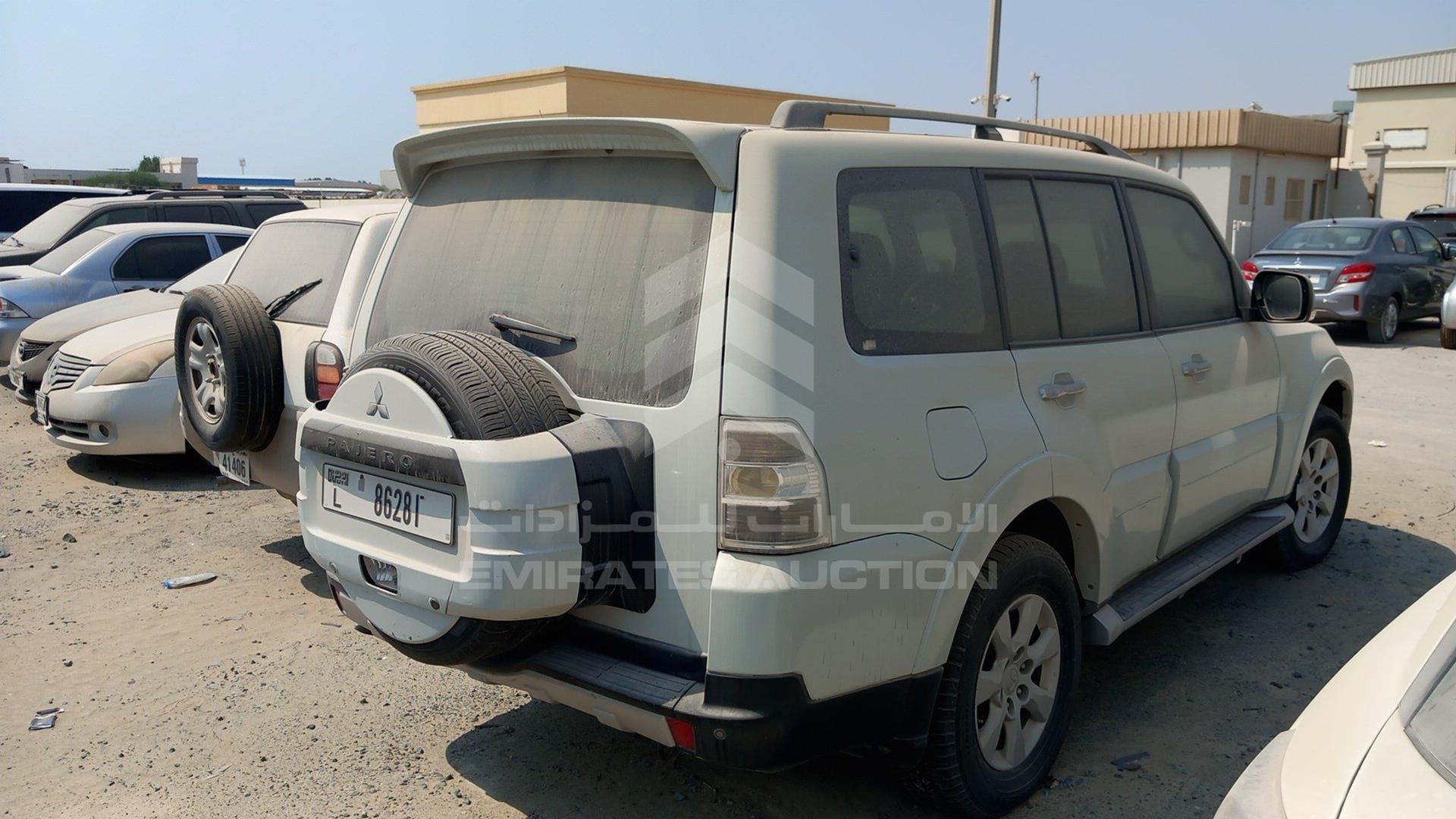 2009 MITSUBISHI PAJERO VIN: JMYLRV93W9J708703