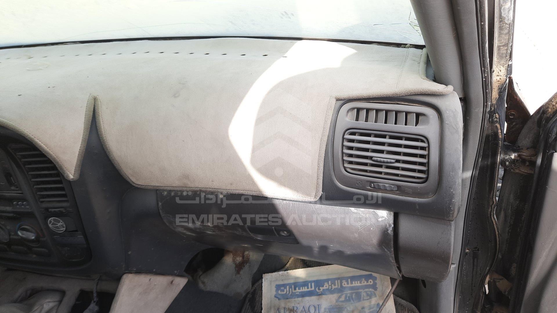 2000 TOYOTA LAND CRUISER VIN: JTCHJ01J0Y0028324