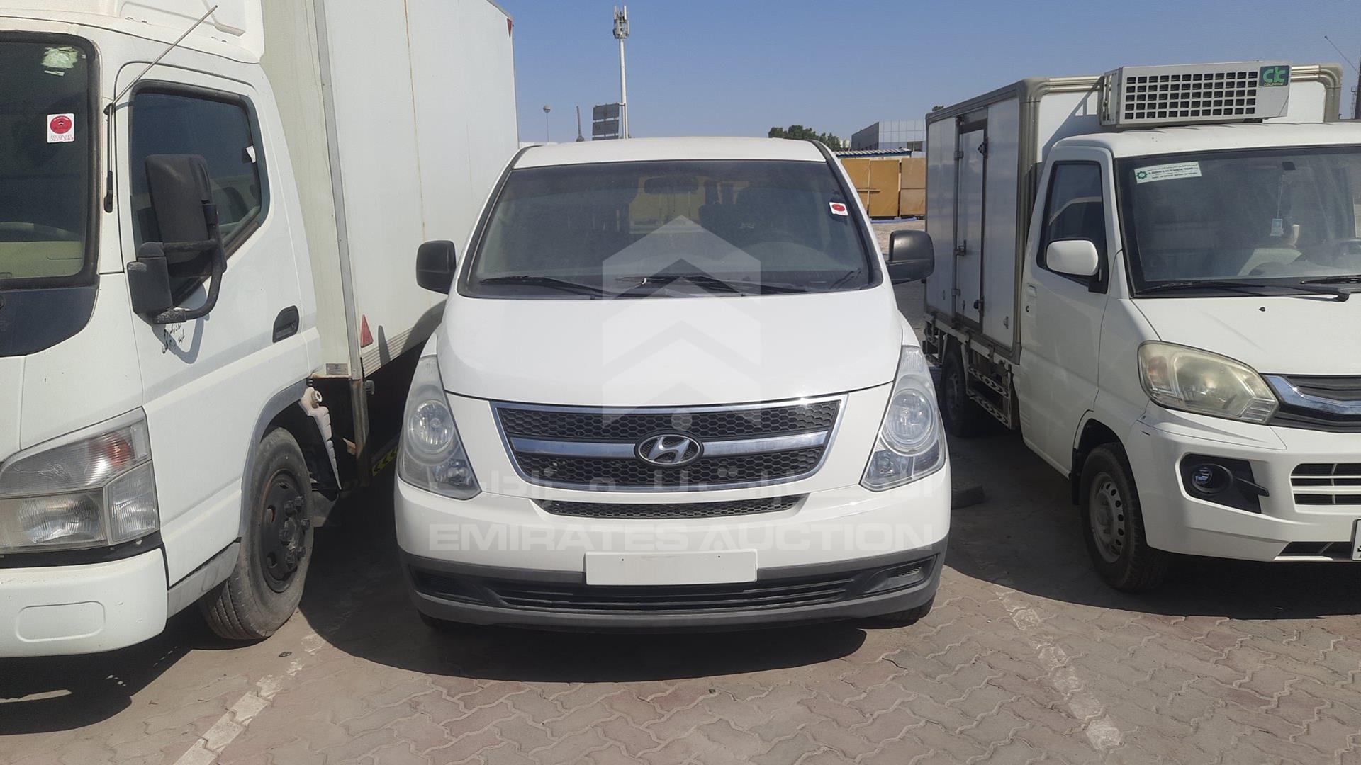 2016 HYUNDAI H1 VIN: KMJWA37R1GU734186