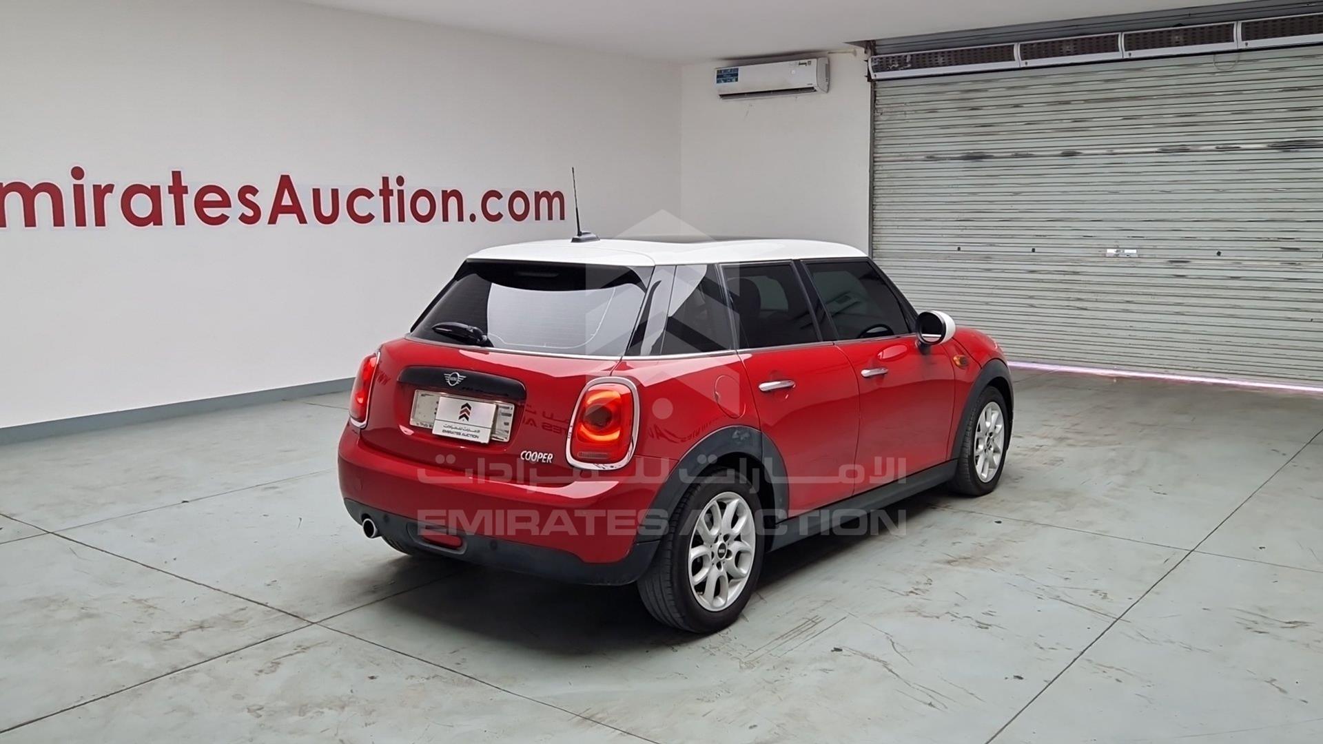 2019 MINI COOPER VIN: WMWXU7A09KTM90284