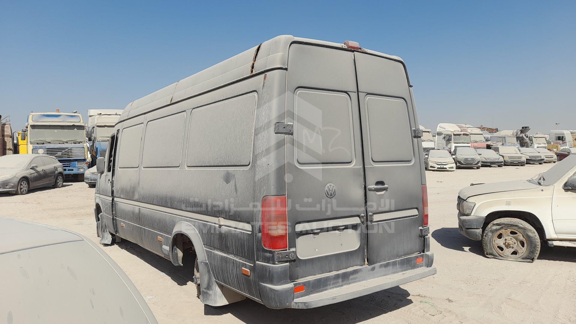 2005 VOLKSWAGEN LT46 VIN: WV1ZZZ2DZ5H018552