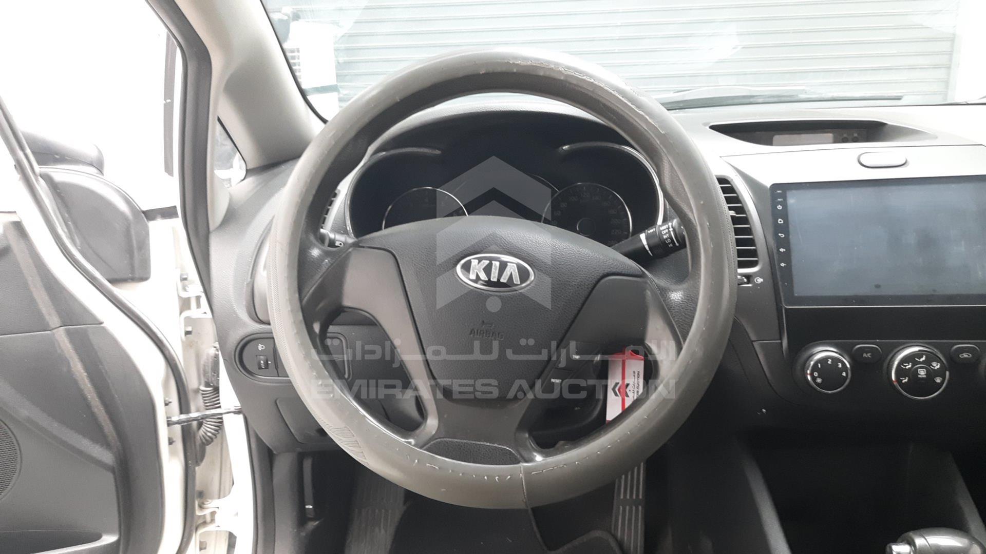 2015 KIA CERATO VIN: KNAFJ4119F5890710