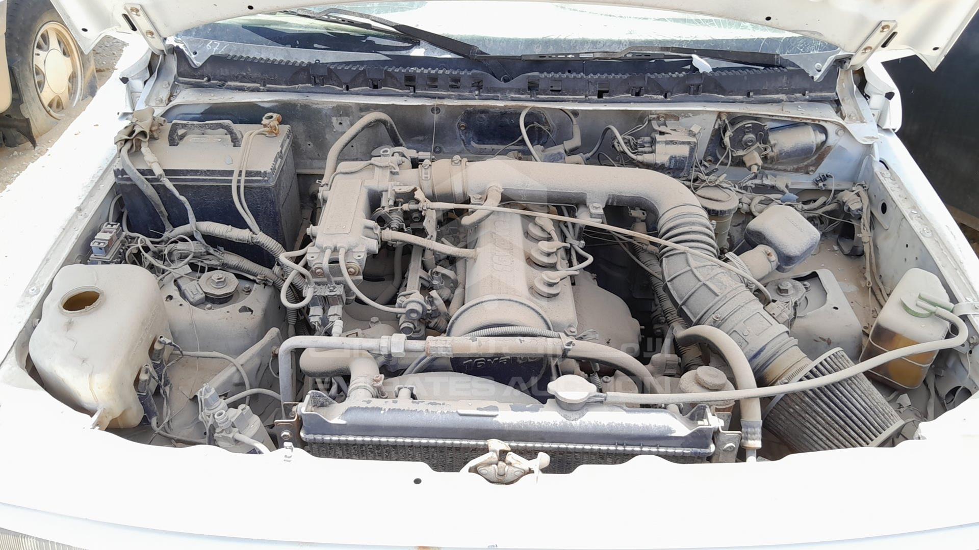 0 SUZUKI --- VIN: JSAETA01V01300024
