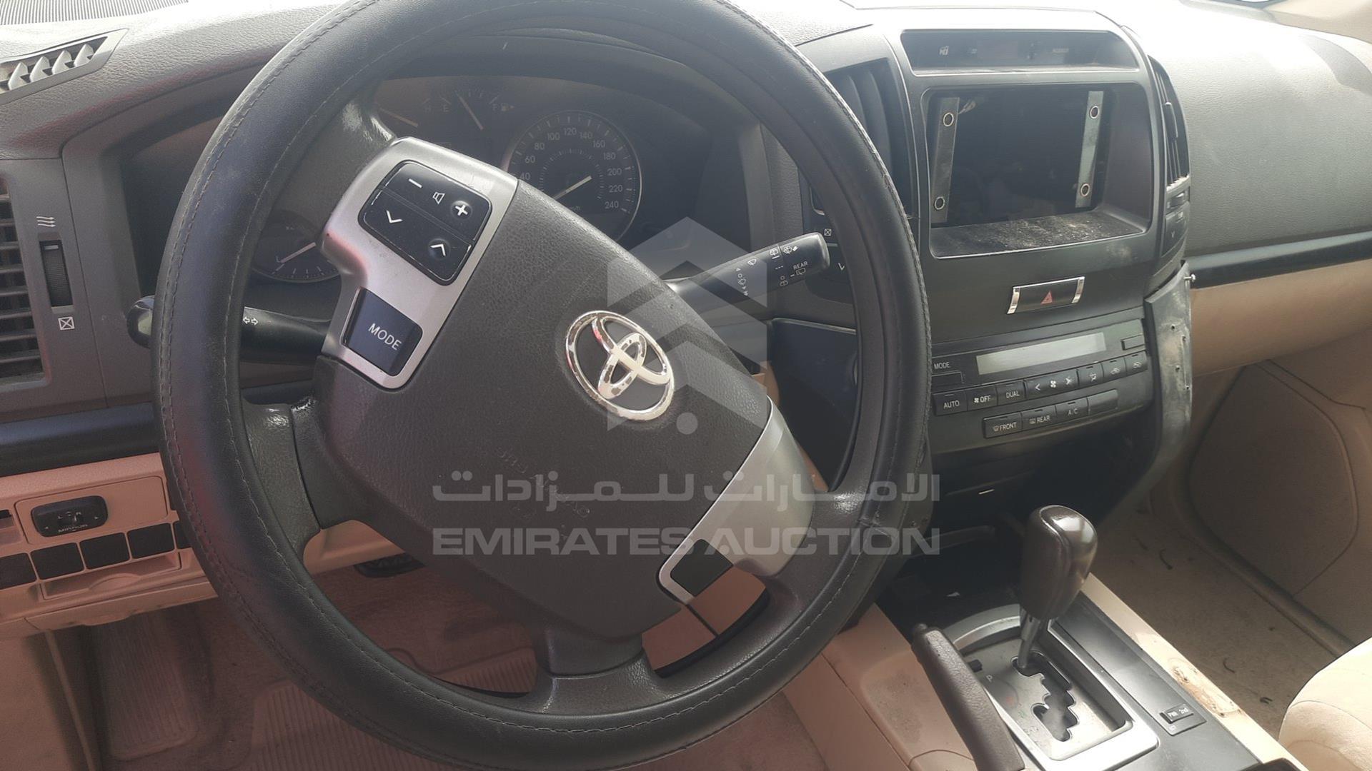 2013 TOYOTA LAND CRUISER VIN: JTMDU09J5D5065114