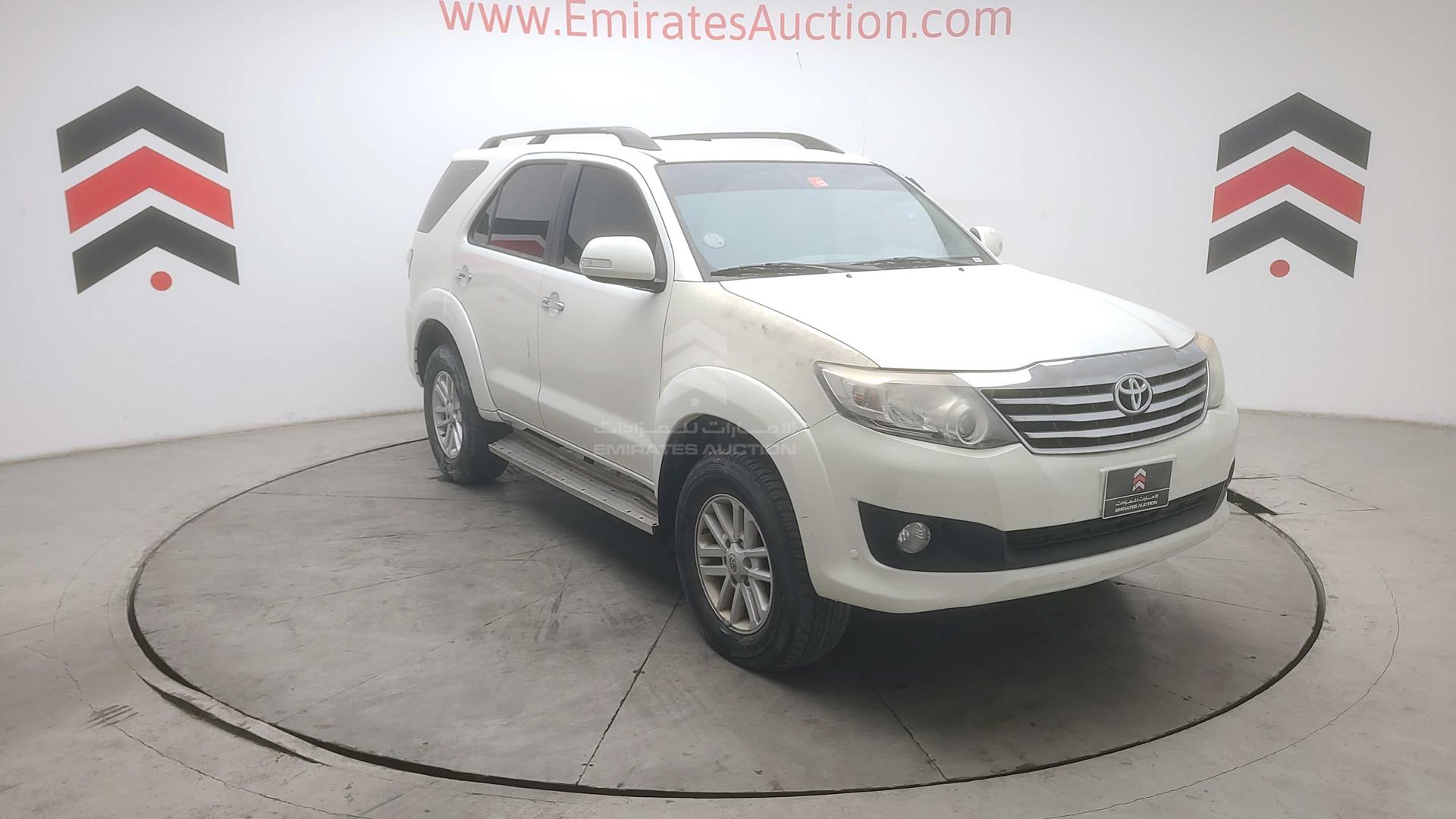 2014 TOYOTA FORTUNER VIN: MHFYU59G7E7032094