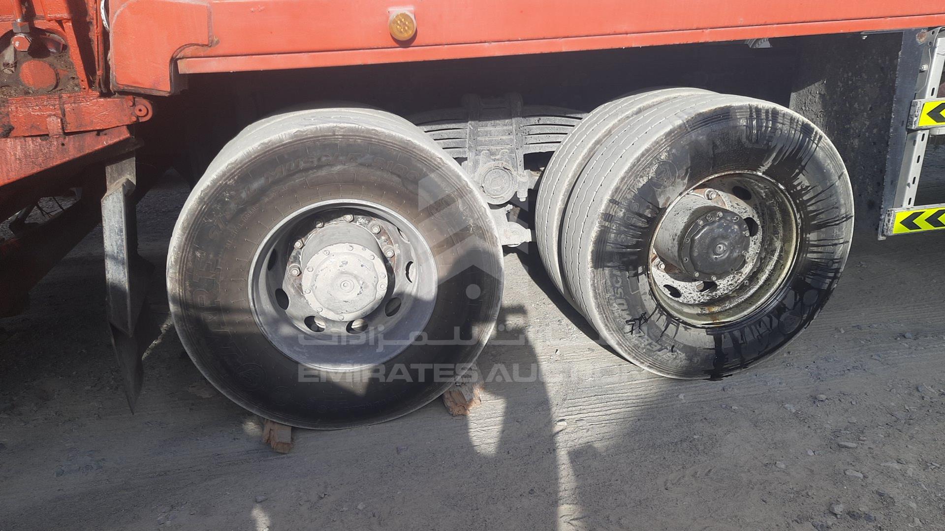 2008 MERCEDES ACTROS VIN: WDAKHCAA78L307530