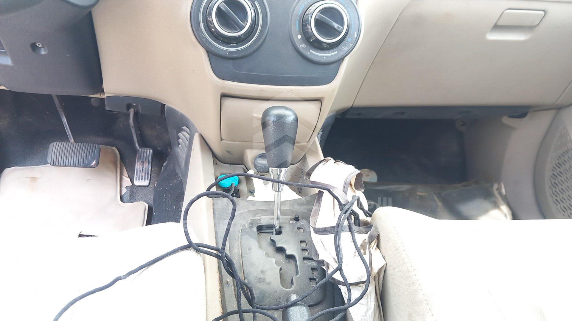 2015 TOYOTA AVANZA VIN: MHKMC13F4FK019359
