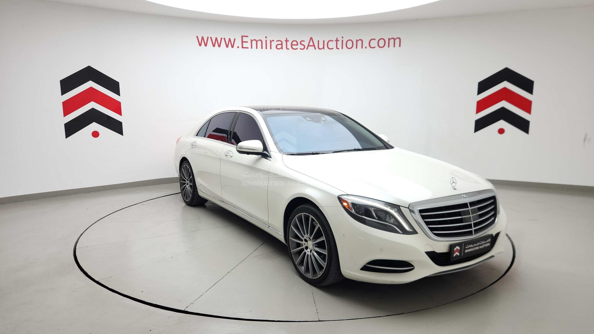 2015 MERCEDES S 550 VIN: WDDUG8FB1FA098842