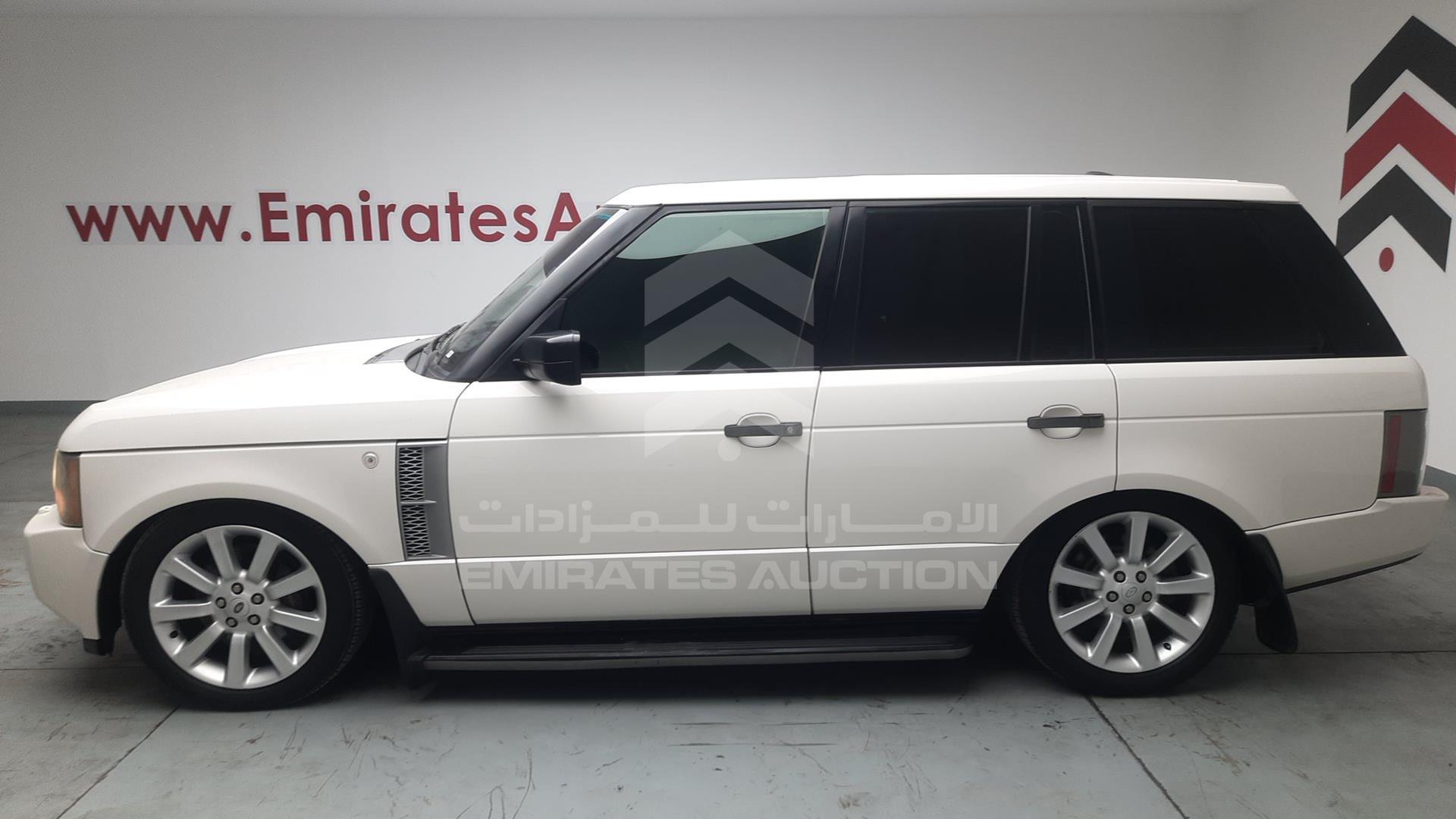2009 RANGE ROVER VOGUE VIN: SALLMAM349A299182