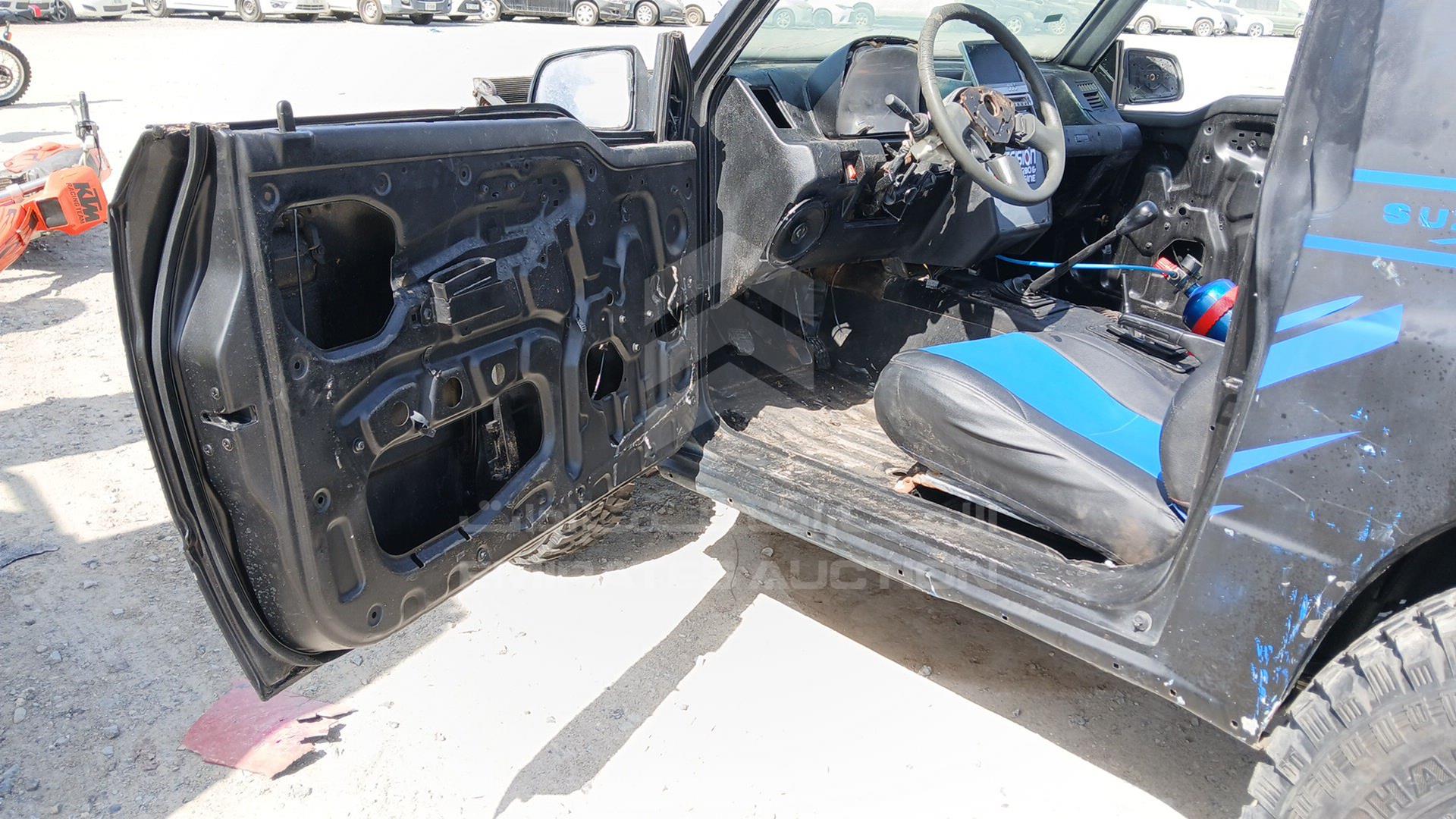 0 SUZUKI --- VIN: SU29AC10G82006