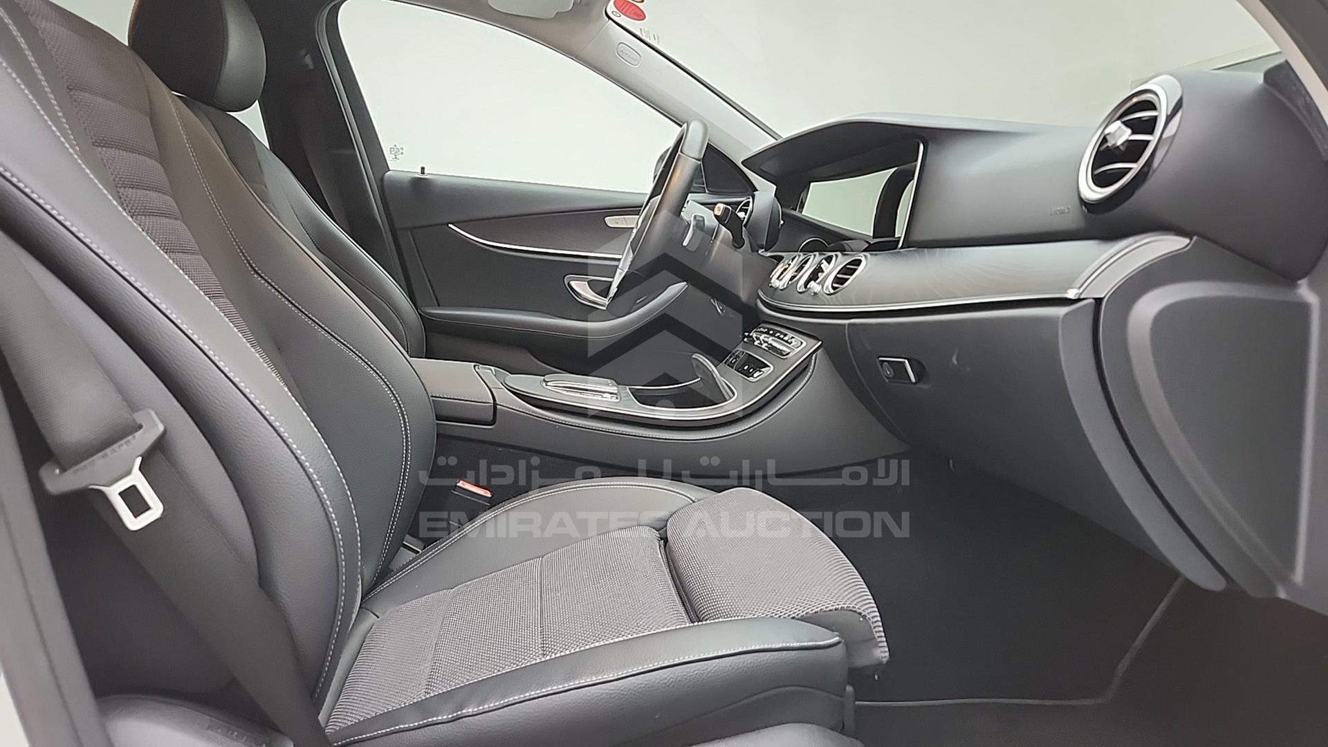 2022 MERCEDES E220 D VIN: W1K2130041B007348
