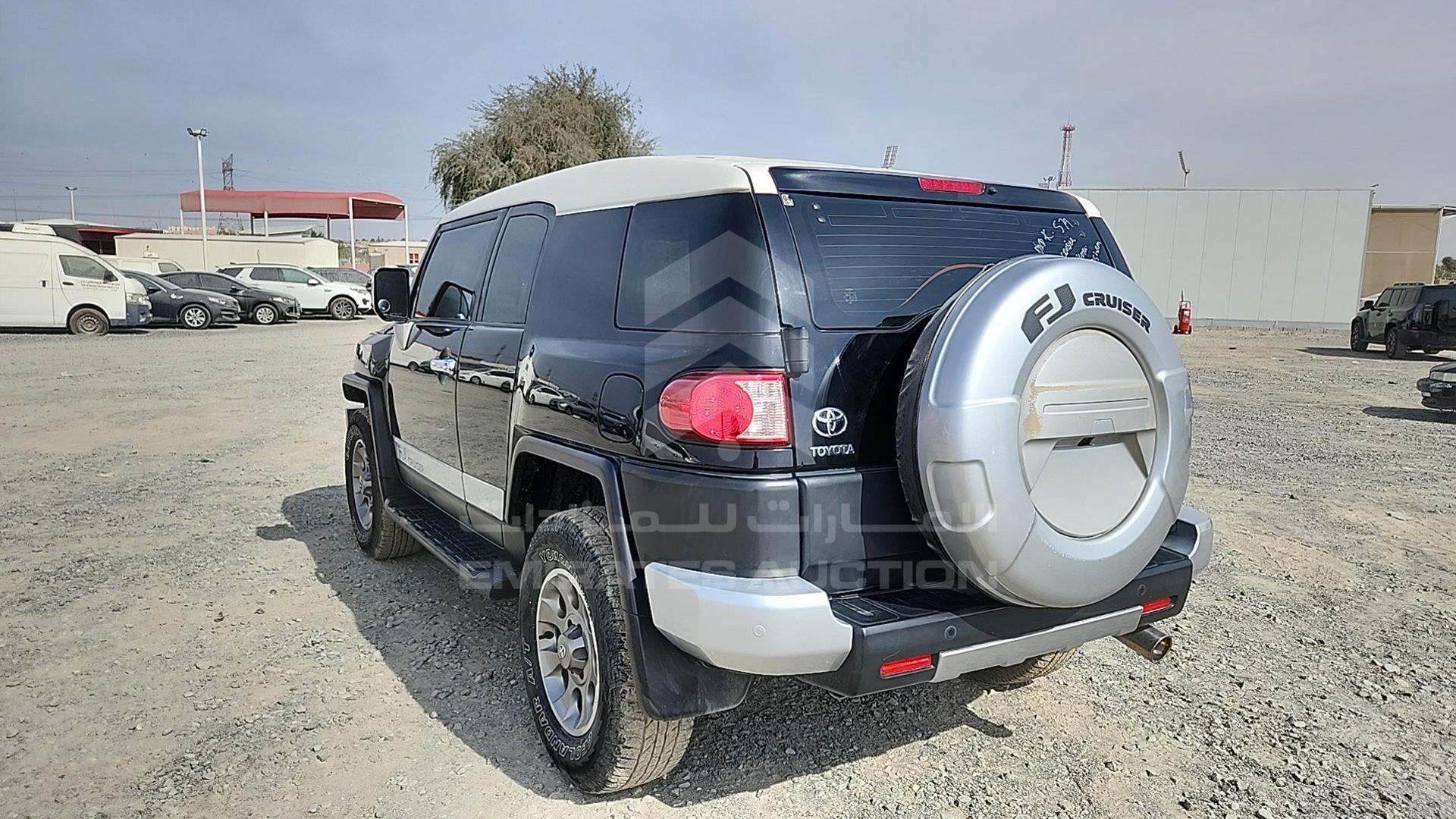 2012 TOYOTA FJ CRUISER VIN: JTEBU11F5CK125988