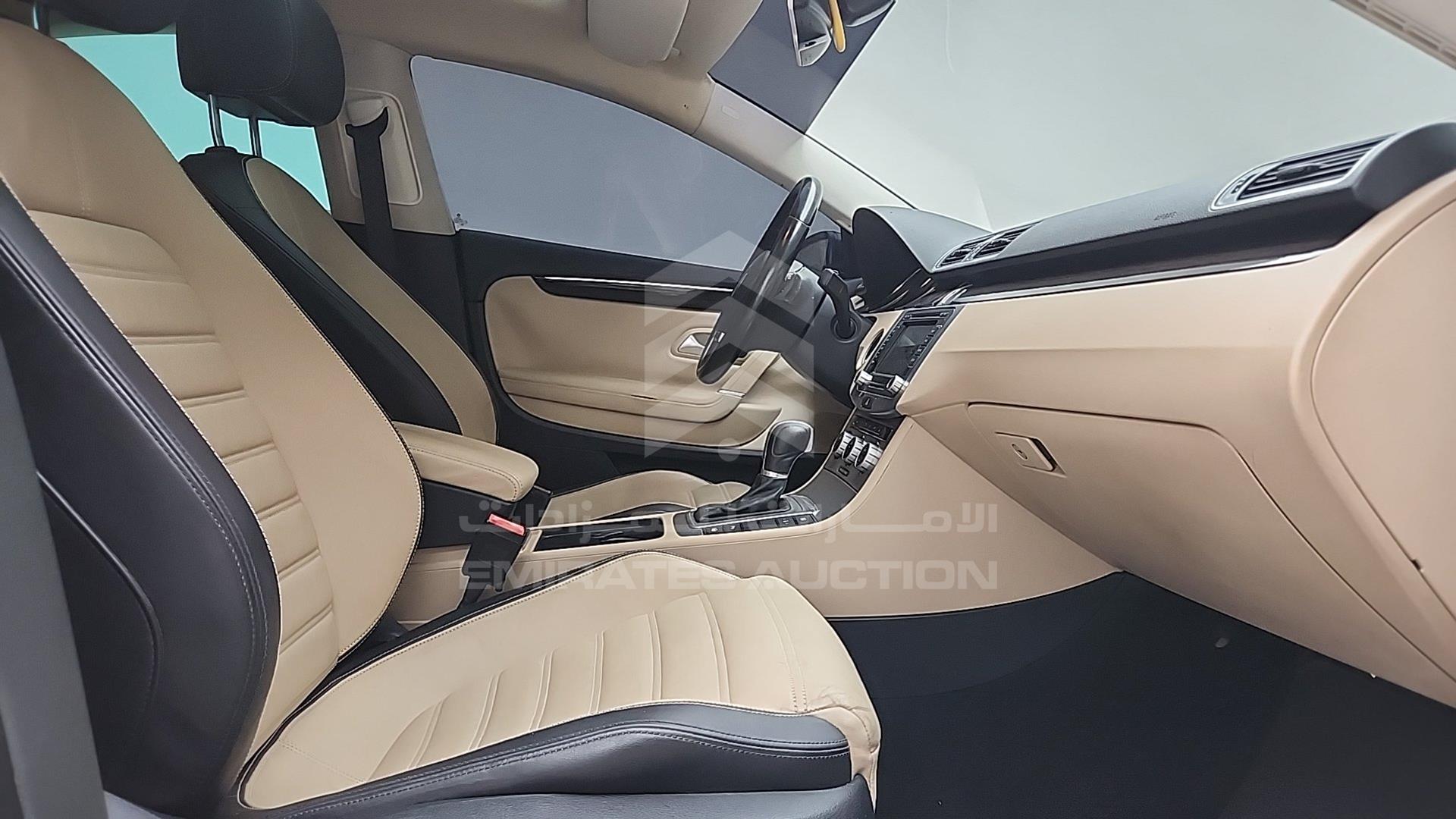 2015 VOLKSWAGEN PASSAT VIN: WVWAP2AN3FE801684