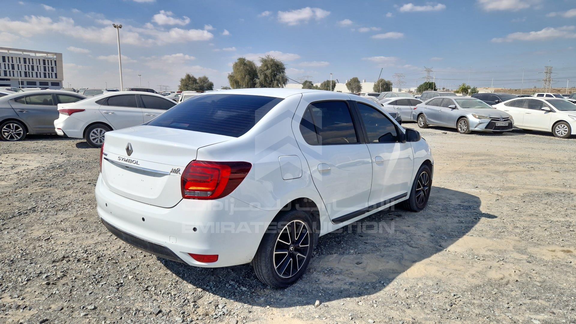 2017 RENAULT SYMBOL VIN: VF14SRAB2HT518524