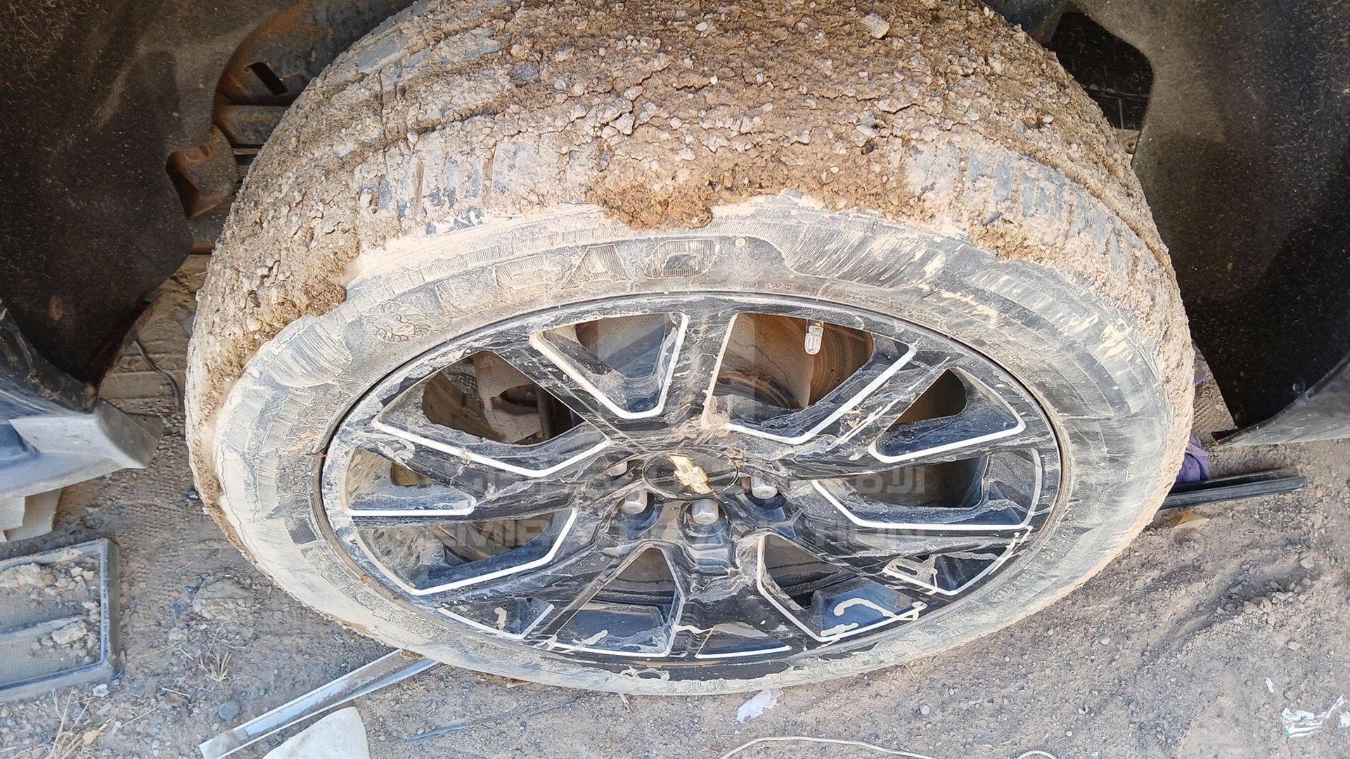 2015 CHEVROLET SUBURBAN VIN: 1GNSKJKC4FR633256