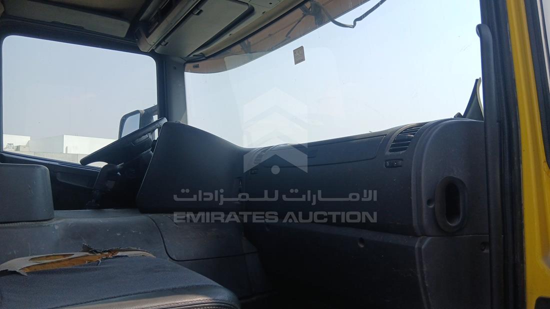 2011 Scania P 340 — Front Right Passenger Dashboard View — Photo 20