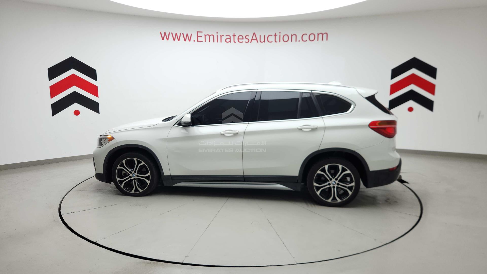 2021 BMW X1 VIN: WBXJG9C03MSS27498
