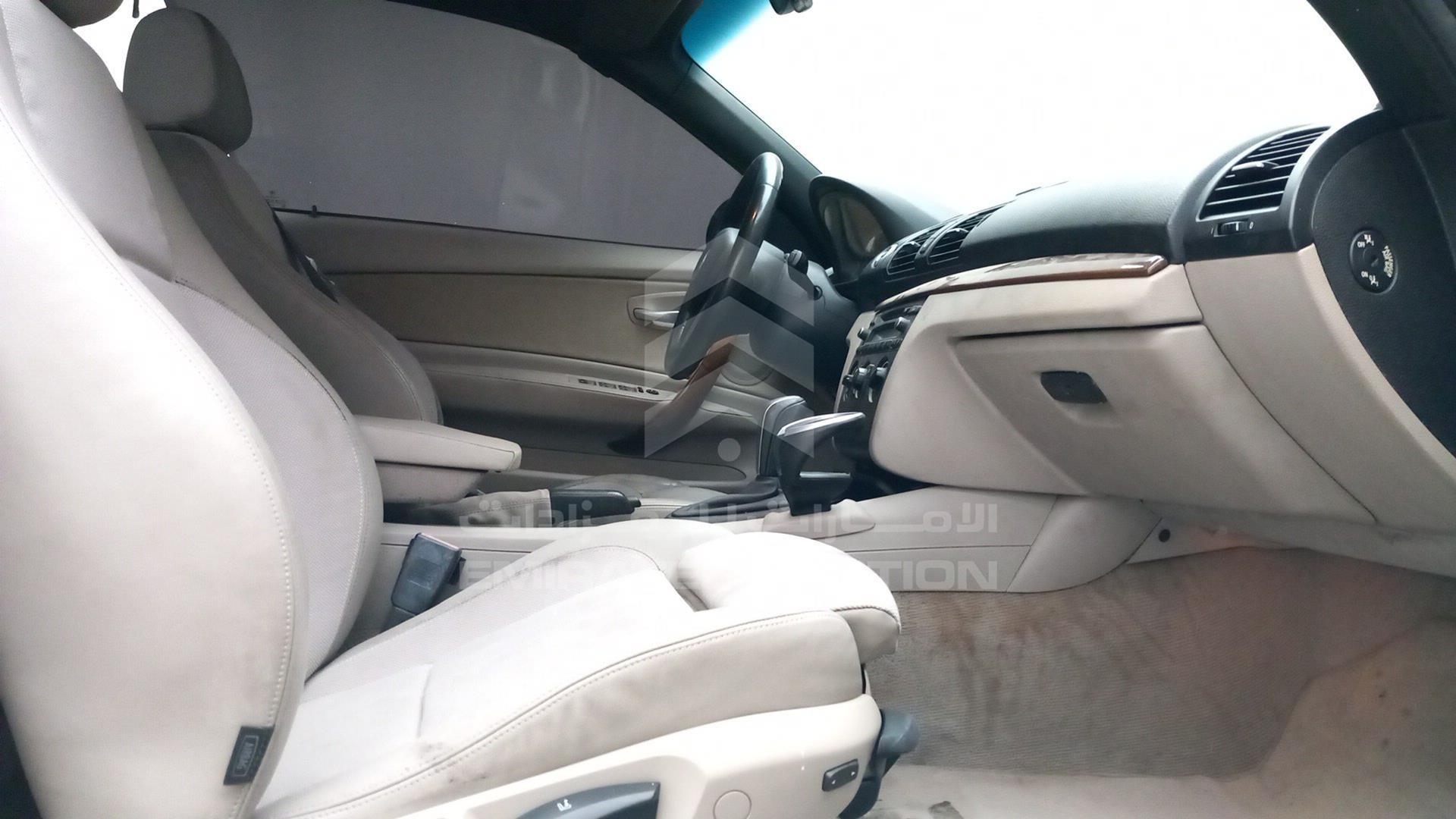 2009 BMW 125 I VIN: WBAUL910X9VF72611