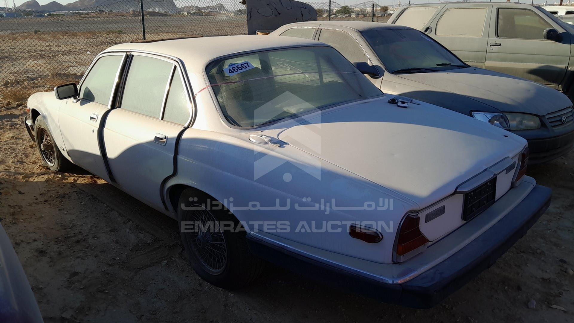 1983 JAGUAR XJ 6 VIN: SAJAY1340DC353393