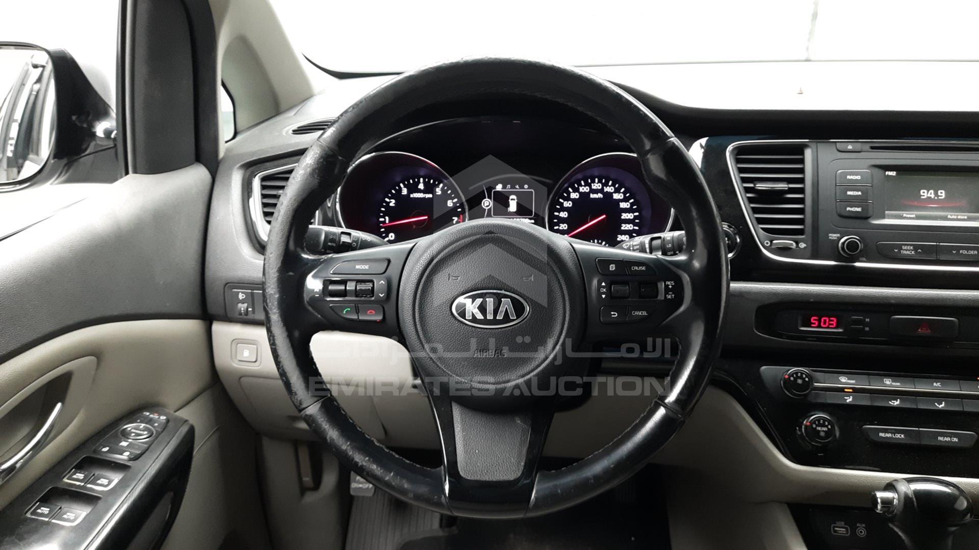 2016 KIA CARNIVAL VIN: KNAMC8126G6110112