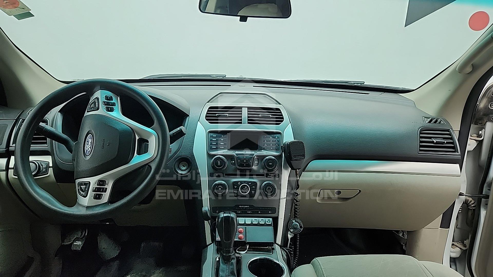 2015 FORD EXPLORER VIN: 1FM5K8B8XFGA67508
