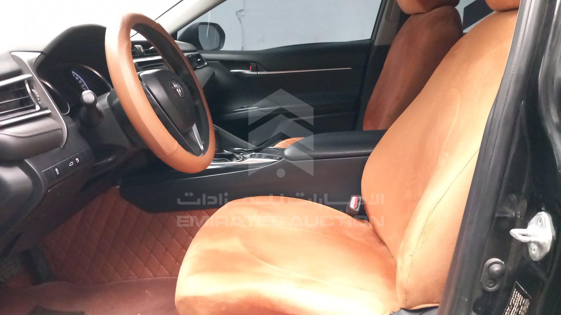2018 TOYOTA CAMRY VIN: JTNB29HK5J3011956