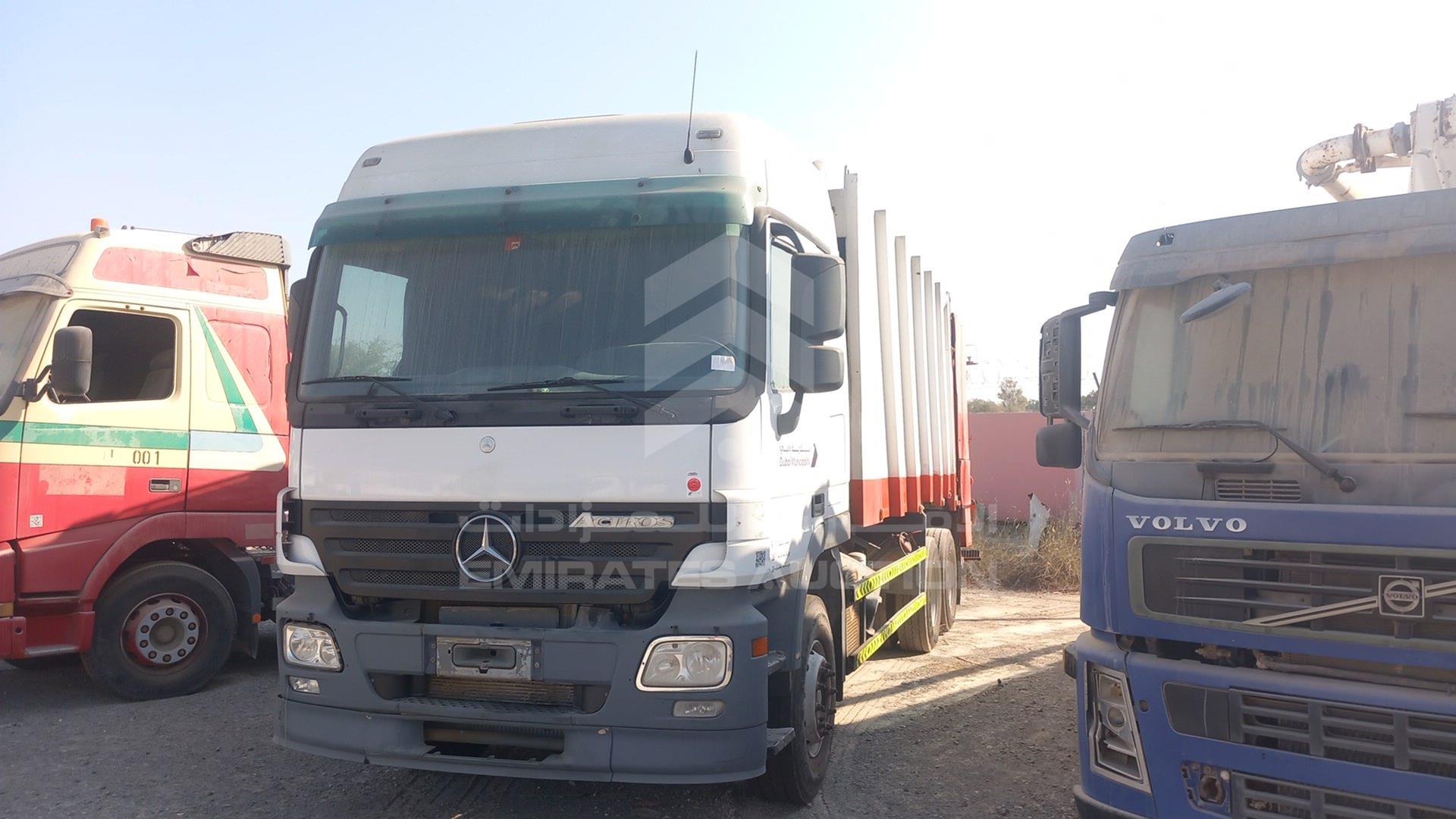 2008 MERCEDES ACTROS VIN: WDAKHCAAX8L309255