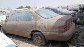 2000 Toyota Camry — Rear Left Angle — Photo 6 — Thumbnail