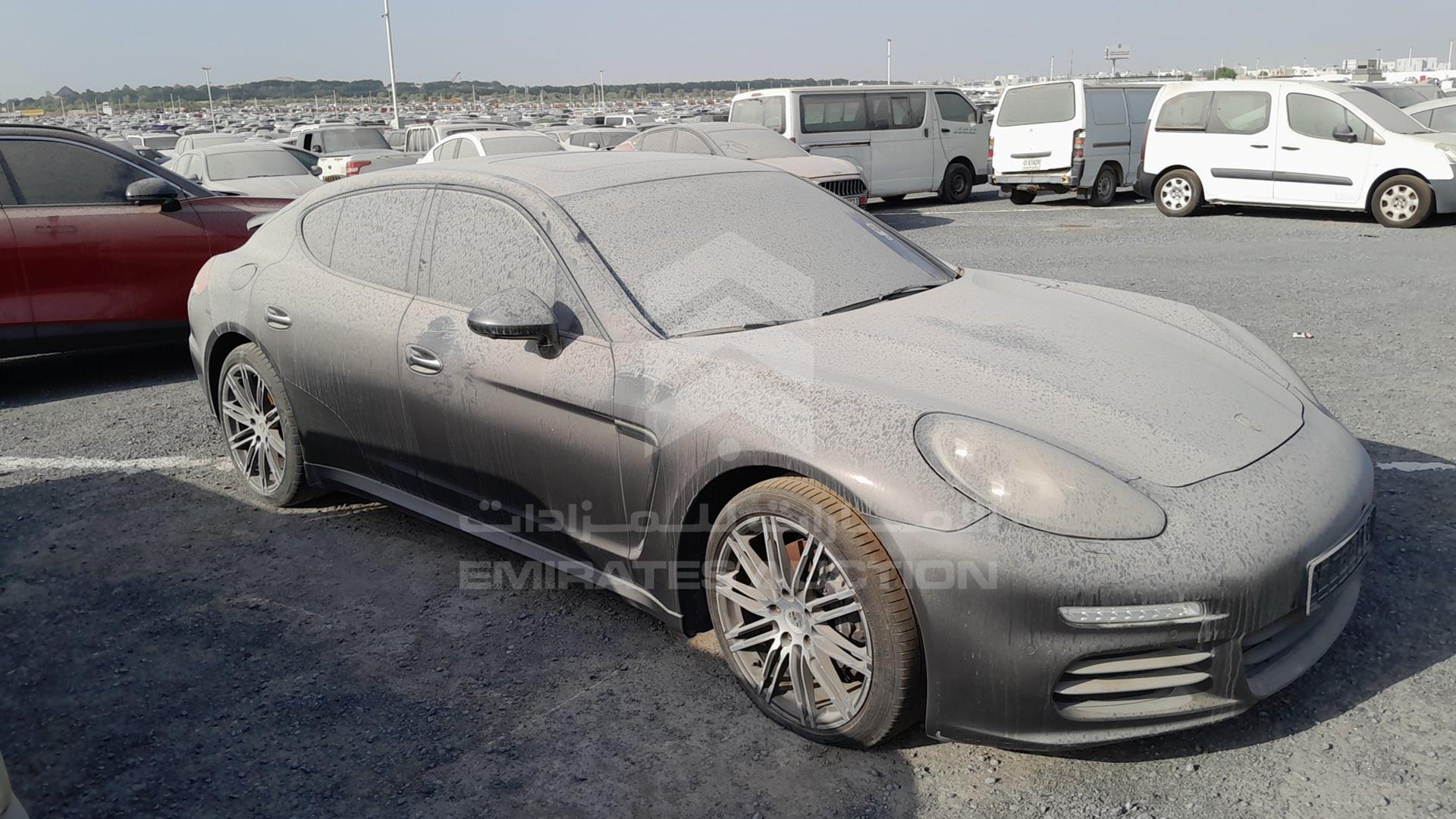 2015 PORSCHE PANAMERA VIN: WP0ZZZ97ZFL006437