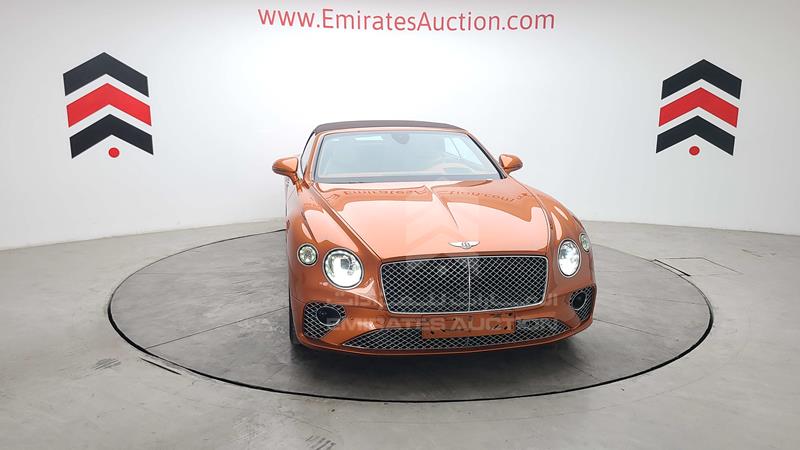 SCBDA3ZG8LC083991 Auction: EmiratesAuction Lot: 418778 SCBDA3ZG8LC083991 Bentley Continental 2020 ORANGE Photo 2