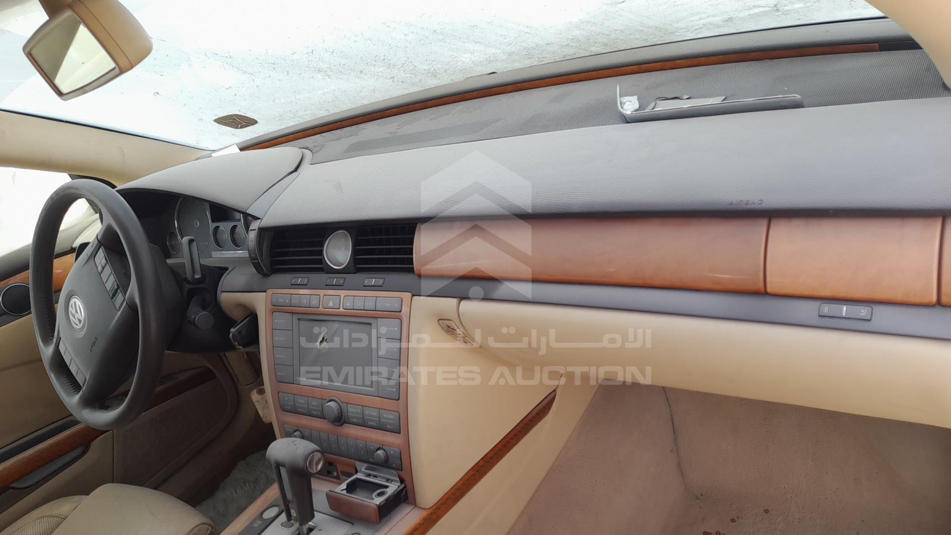 2005 VOLKSWAGEN PHAETON VIN: WVWAG53D658001061