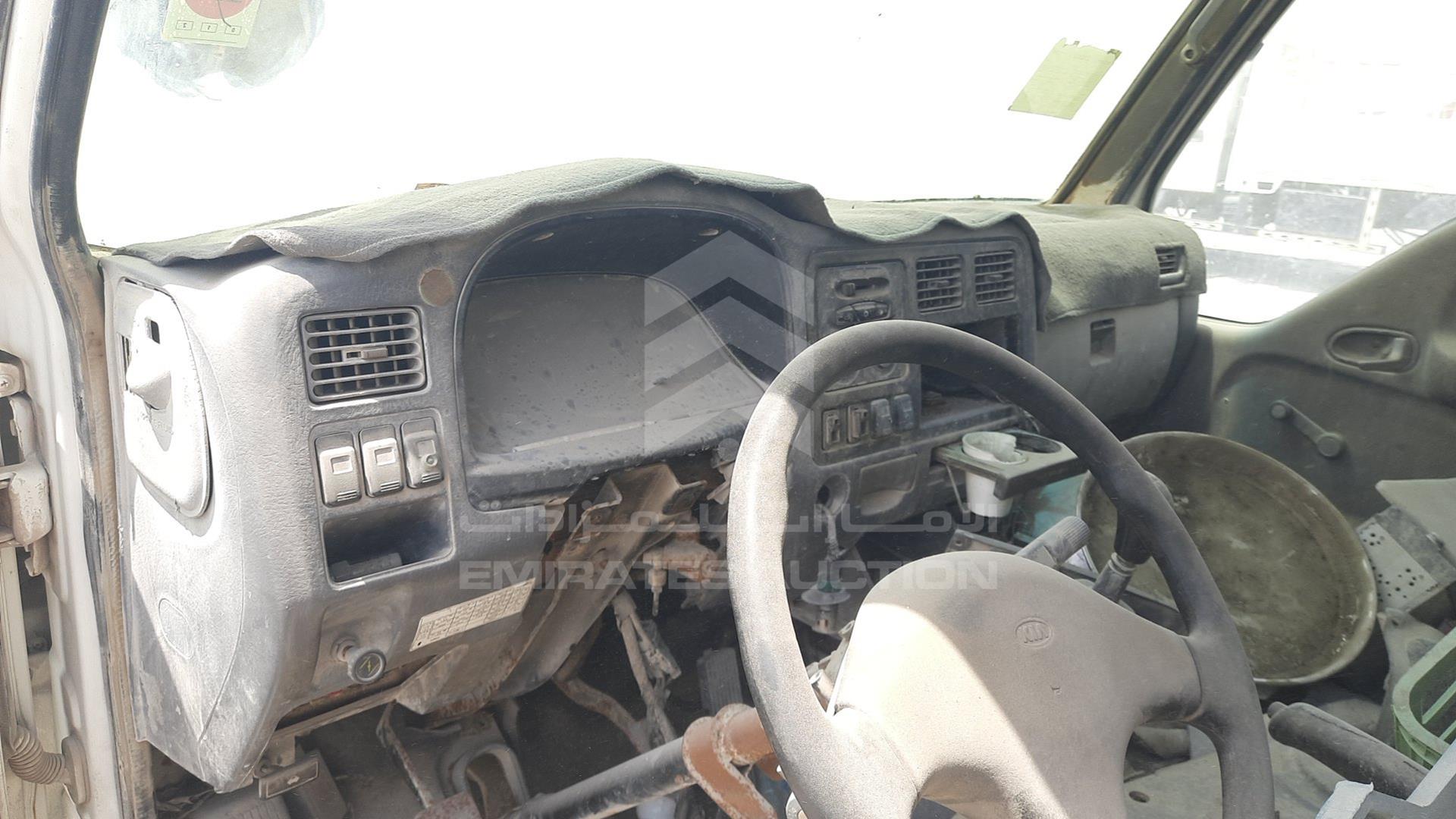 2004 KIA K 2700 VIN: KNCSD011247987769