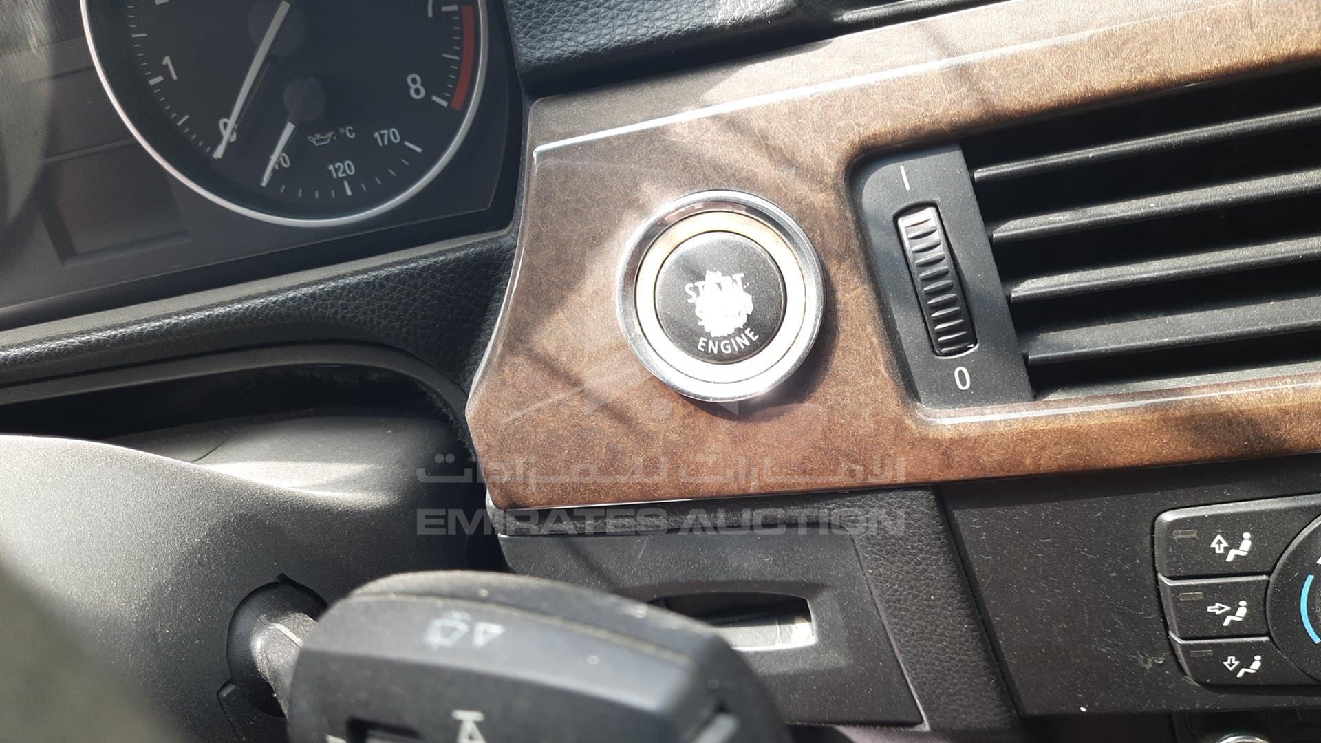 2009 BMW --- VIN: WBAWB310X9P113444