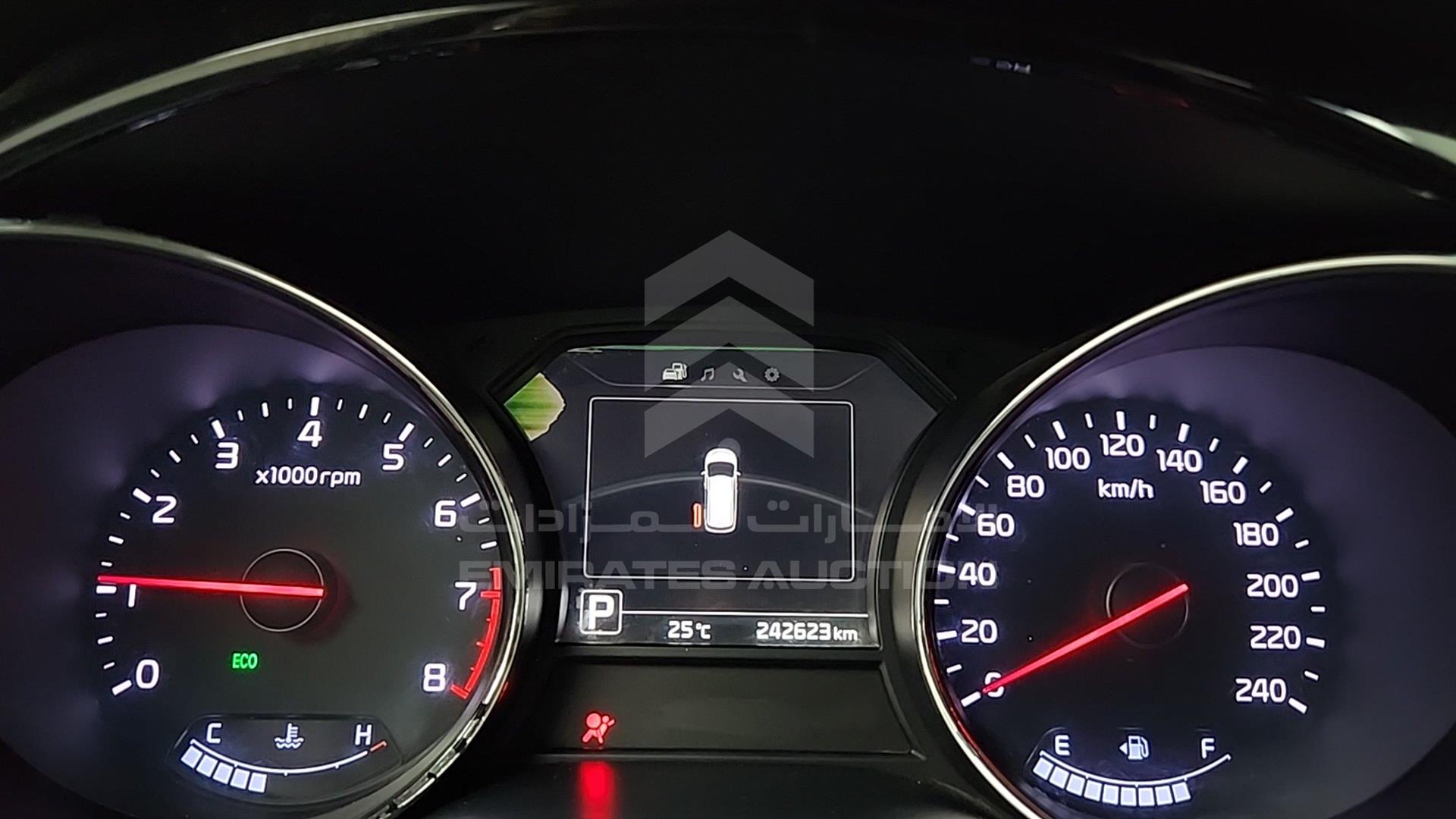 2016 KIA CARNIVAL VIN: KNAMC8120G6187445