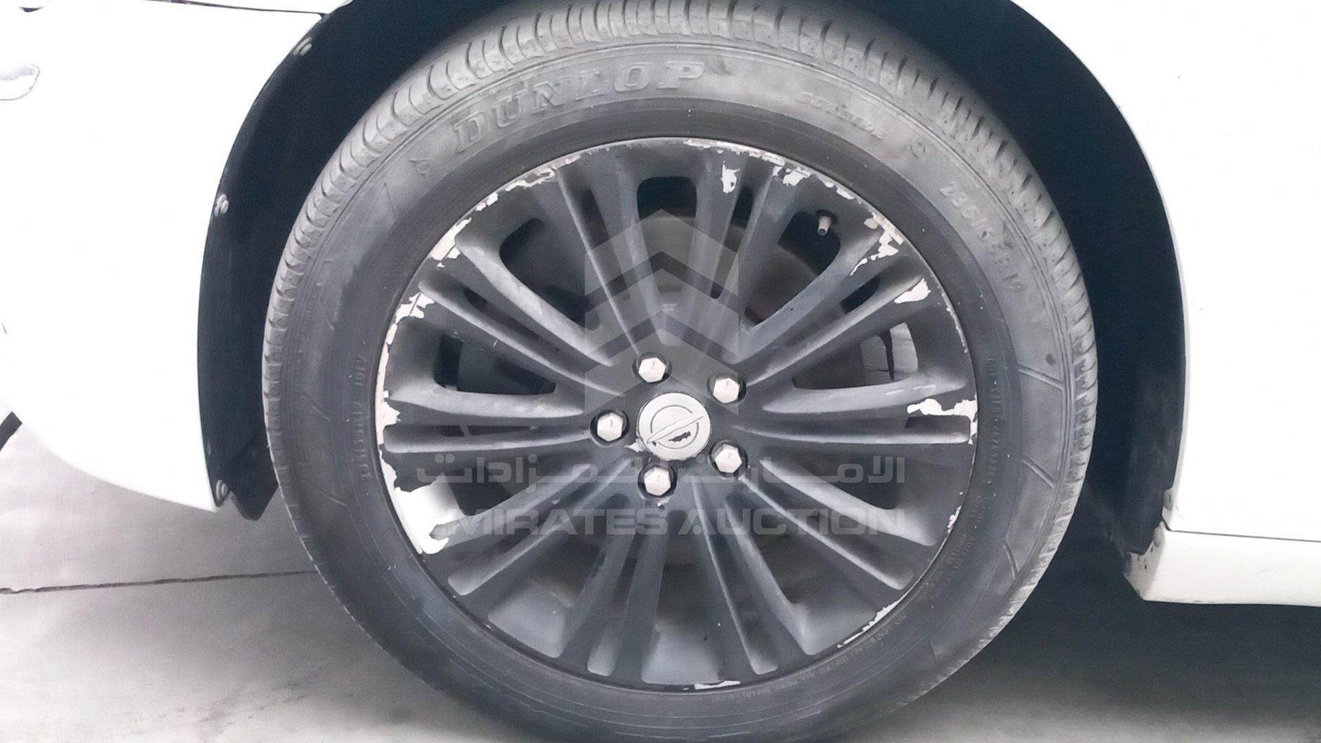 2014 CHRYSLER 300 C VIN: 2C3CCAKGXEH235923