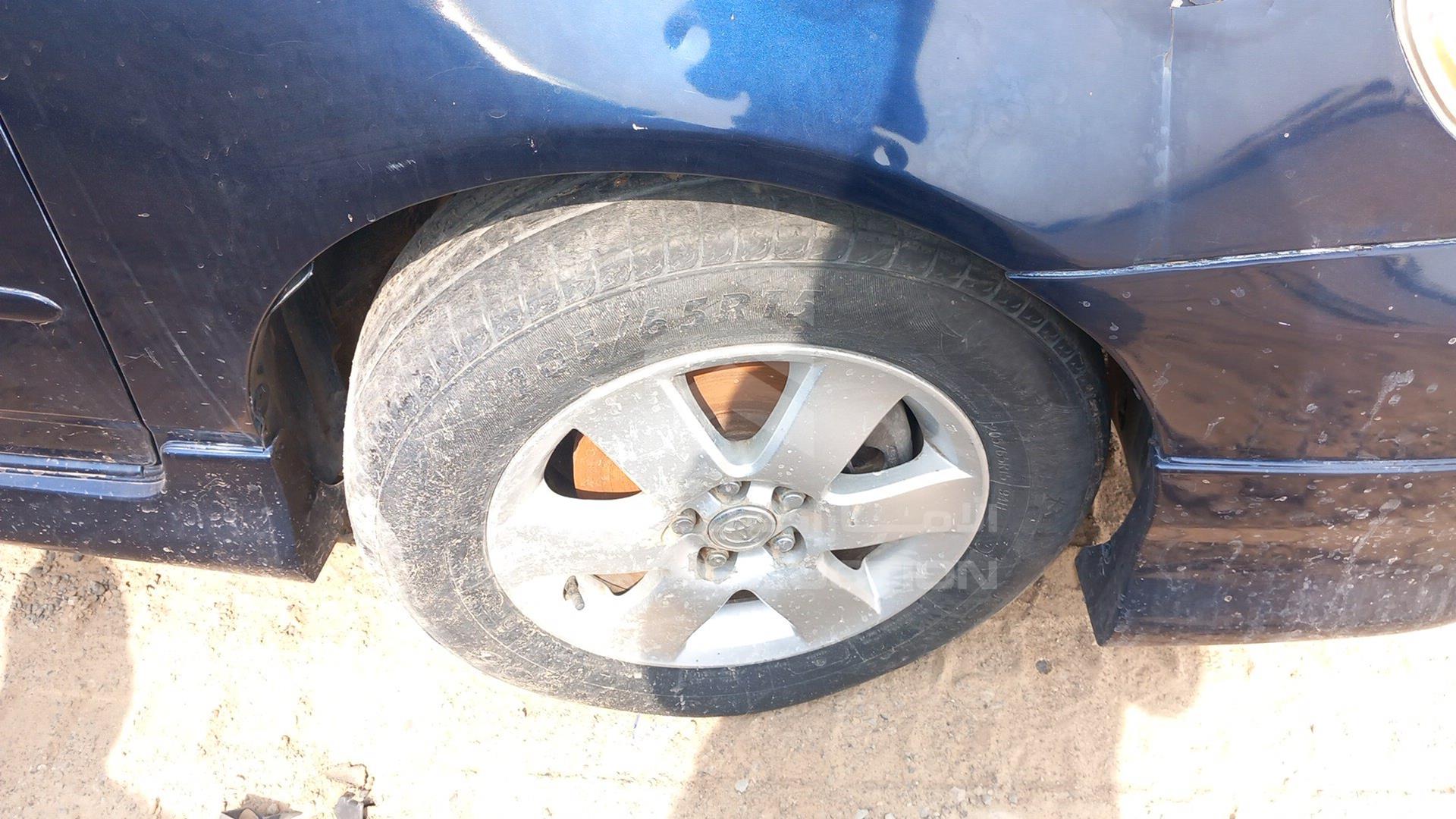 2007 TOYOTA COROLLA VIN: 2T1BR32F27C769950
