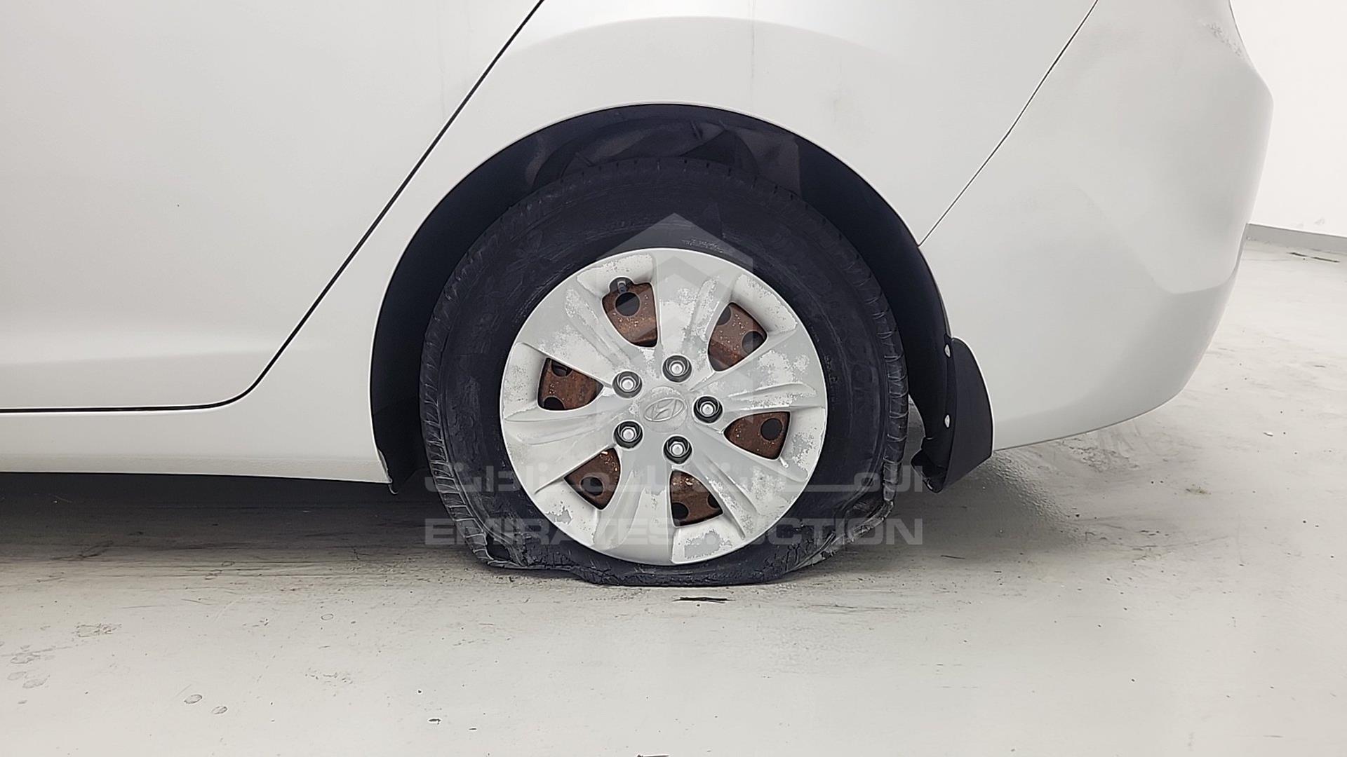 2012 HYUNDAI ELANTRA VIN: KMHDG41EXCU428746